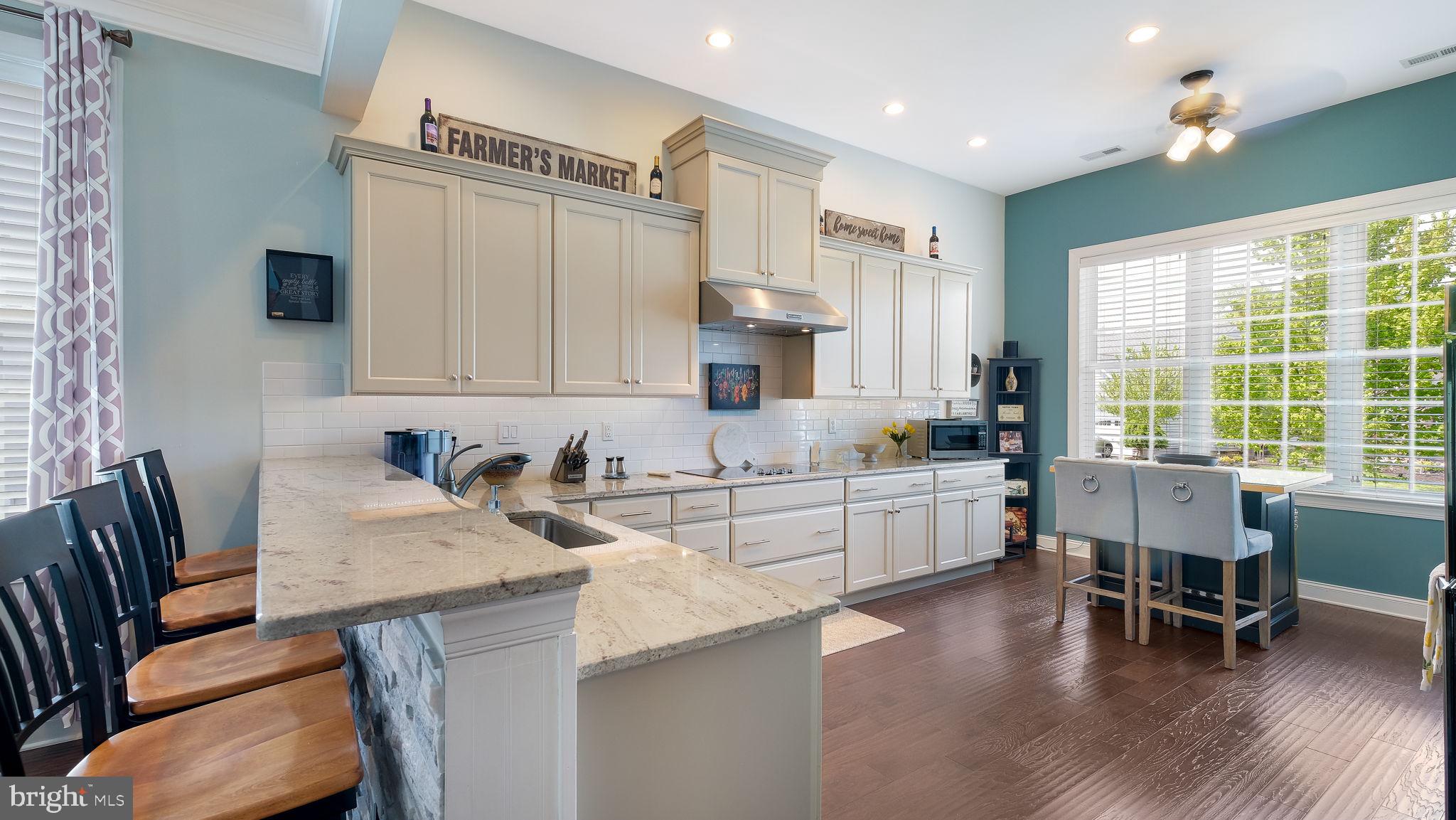 MEADOW GLEN - Residential