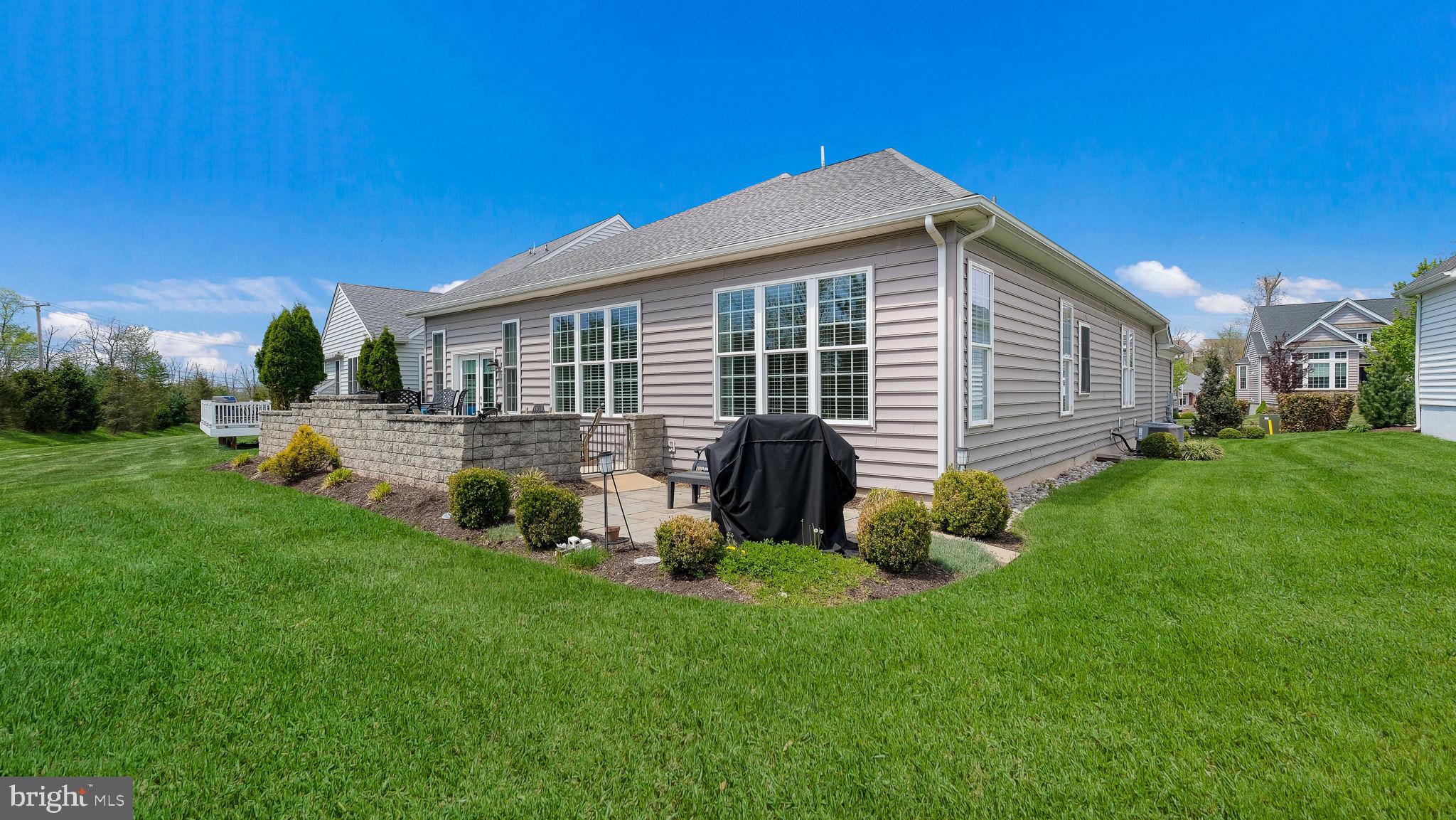 MEADOW GLEN - Residential