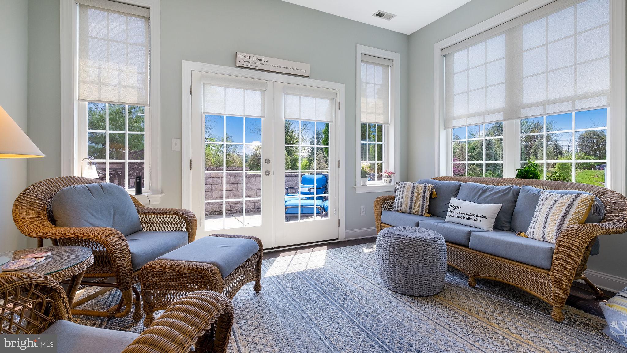 MEADOW GLEN - Residential