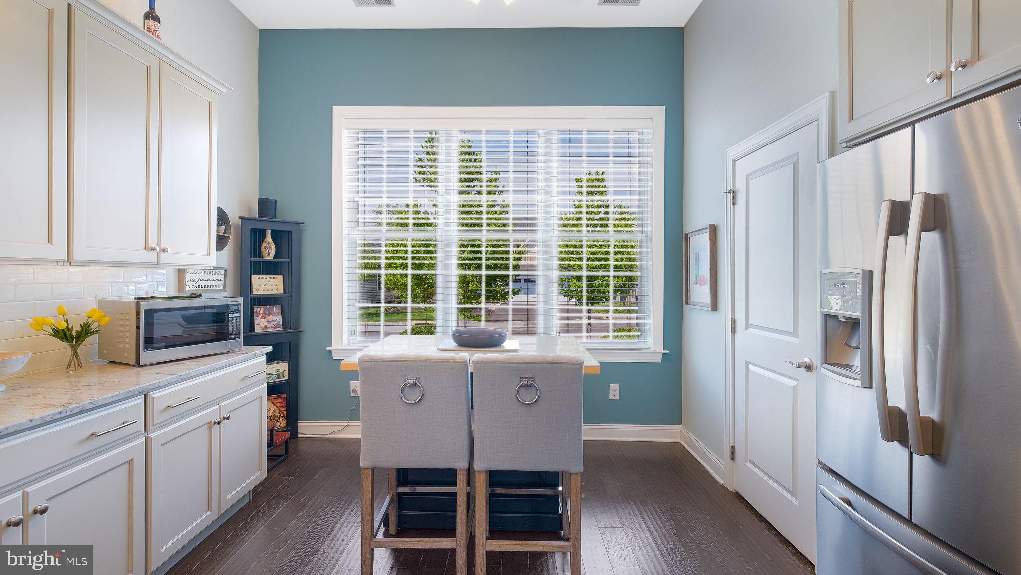 MEADOW GLEN - Residential