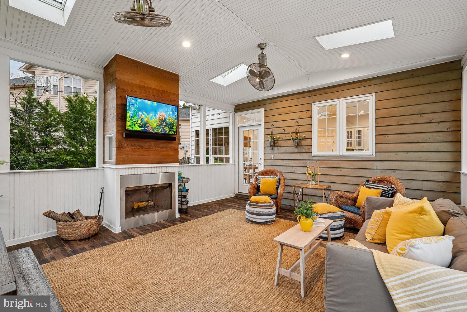 ESTATES OF FOREST RIDGE - Residential