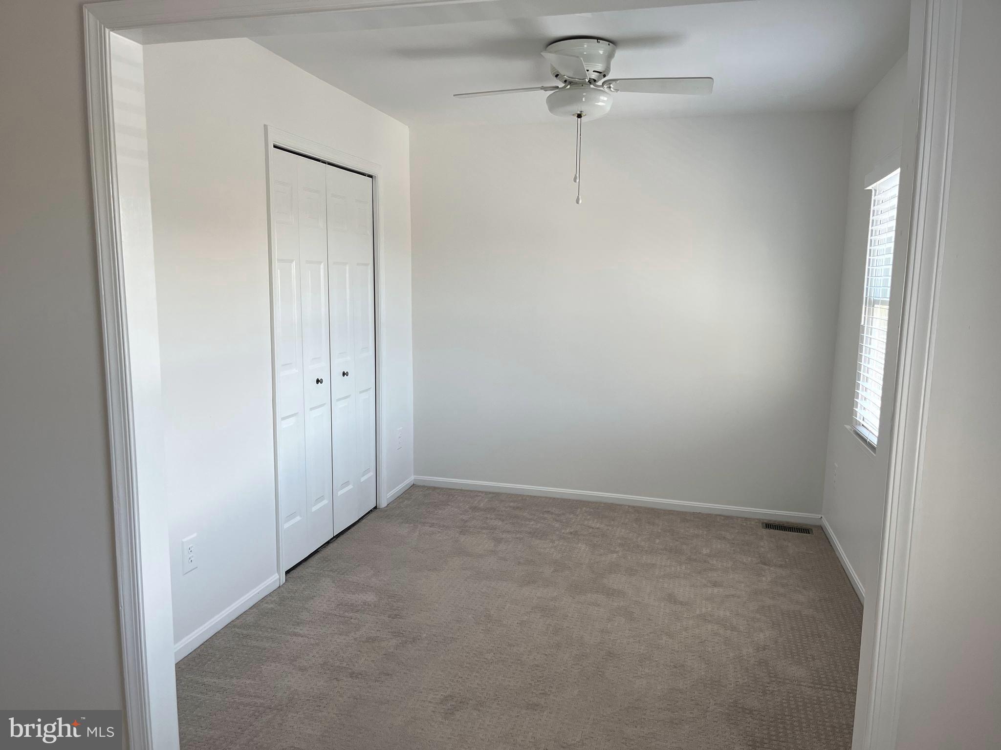 ROYAL COURT - Residential Lease