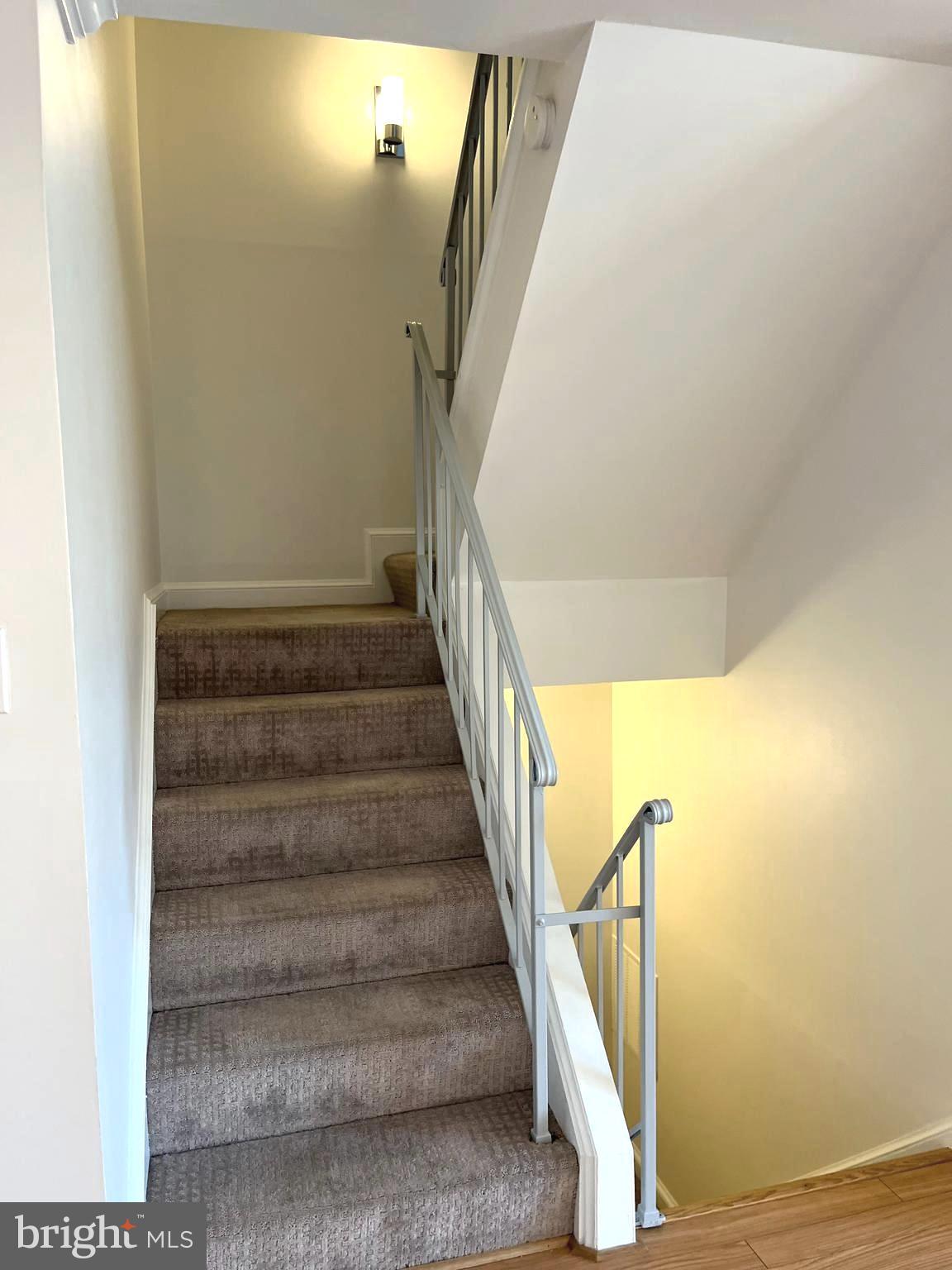 ROYAL COURT - Residential Lease