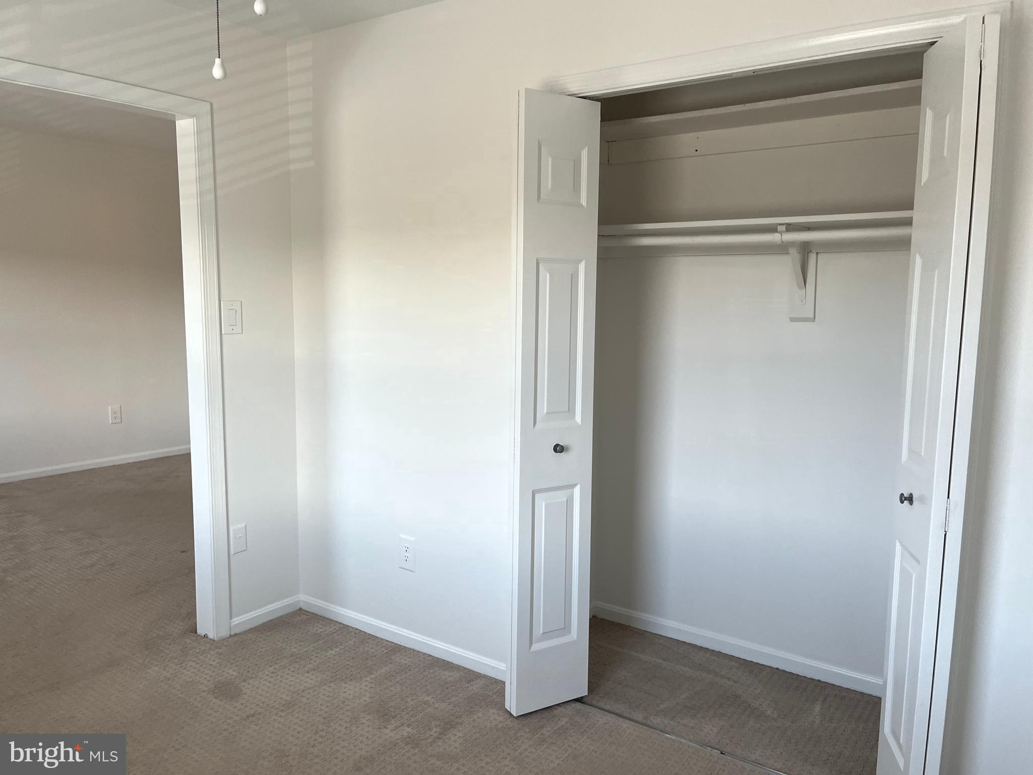 ROYAL COURT - Residential Lease