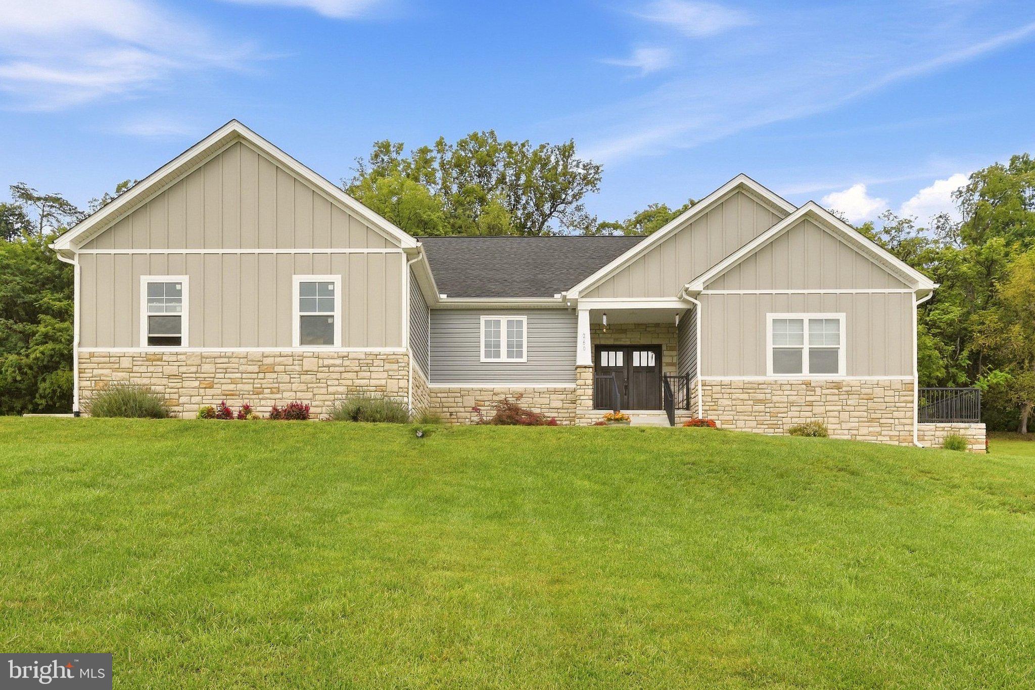 260 ELEGANT DRIVE