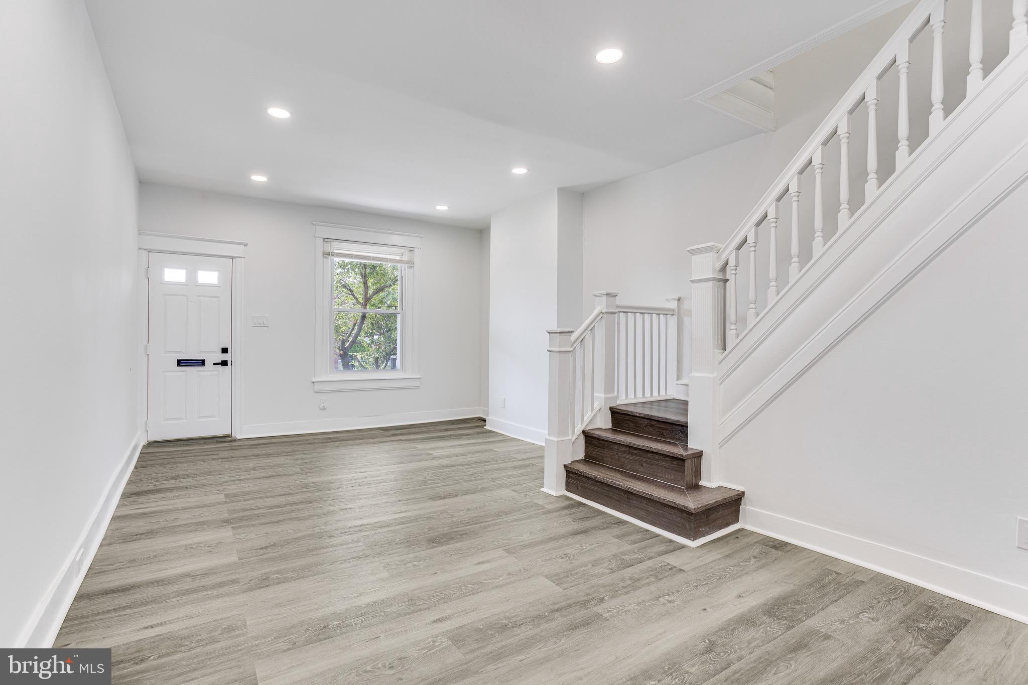 5714 TULIP STREET