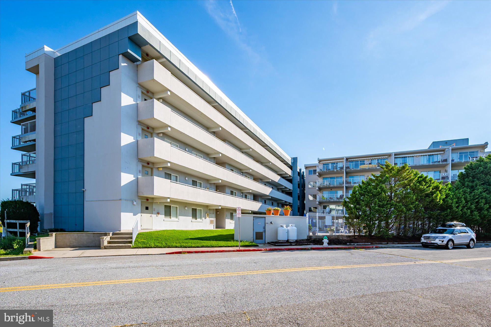 7901 COASTAL HIGHWAY B50402