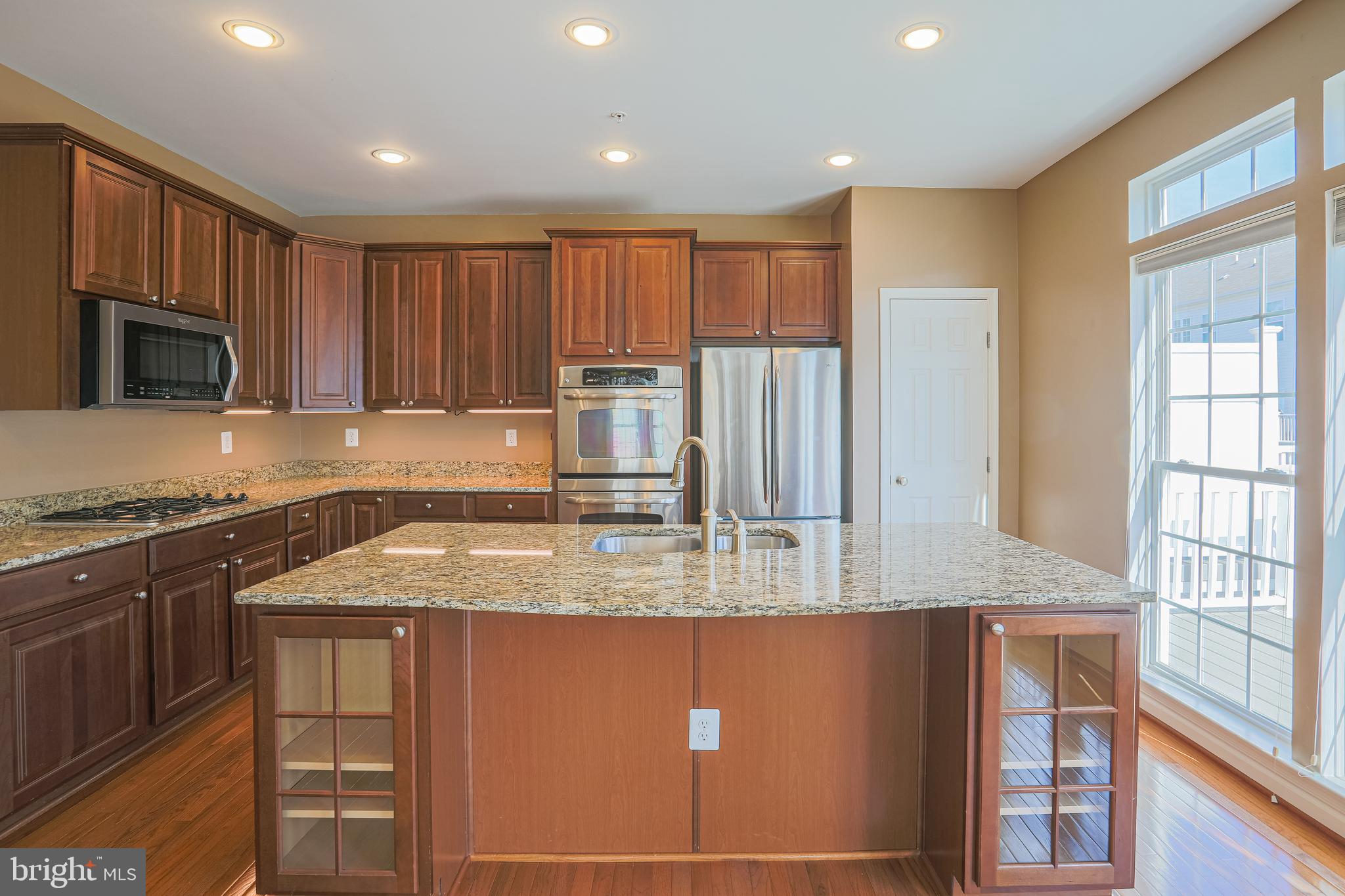 VILLAGES OF DORCHESTER - Residential Lease