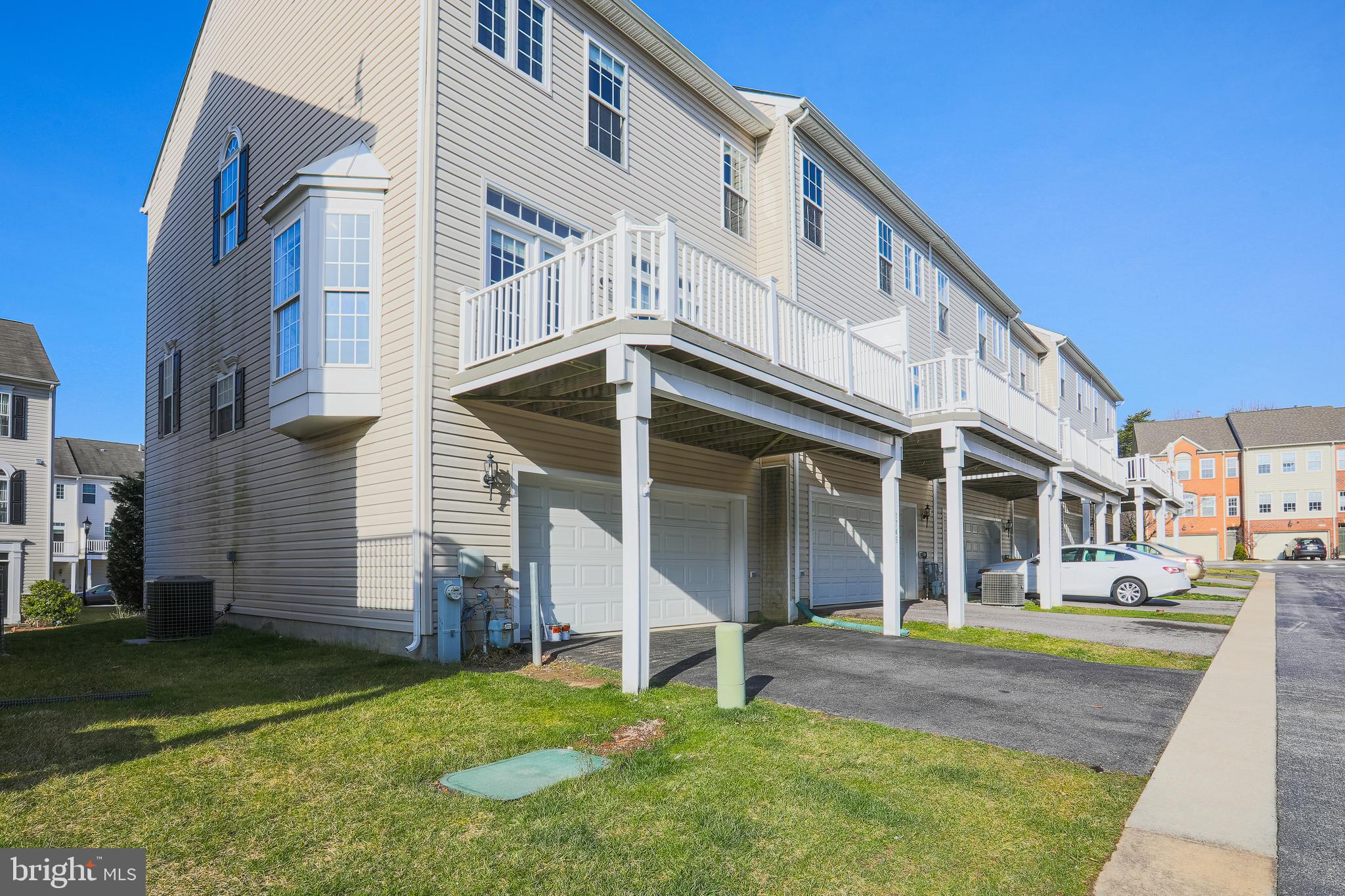 VILLAGES OF DORCHESTER - Residential Lease