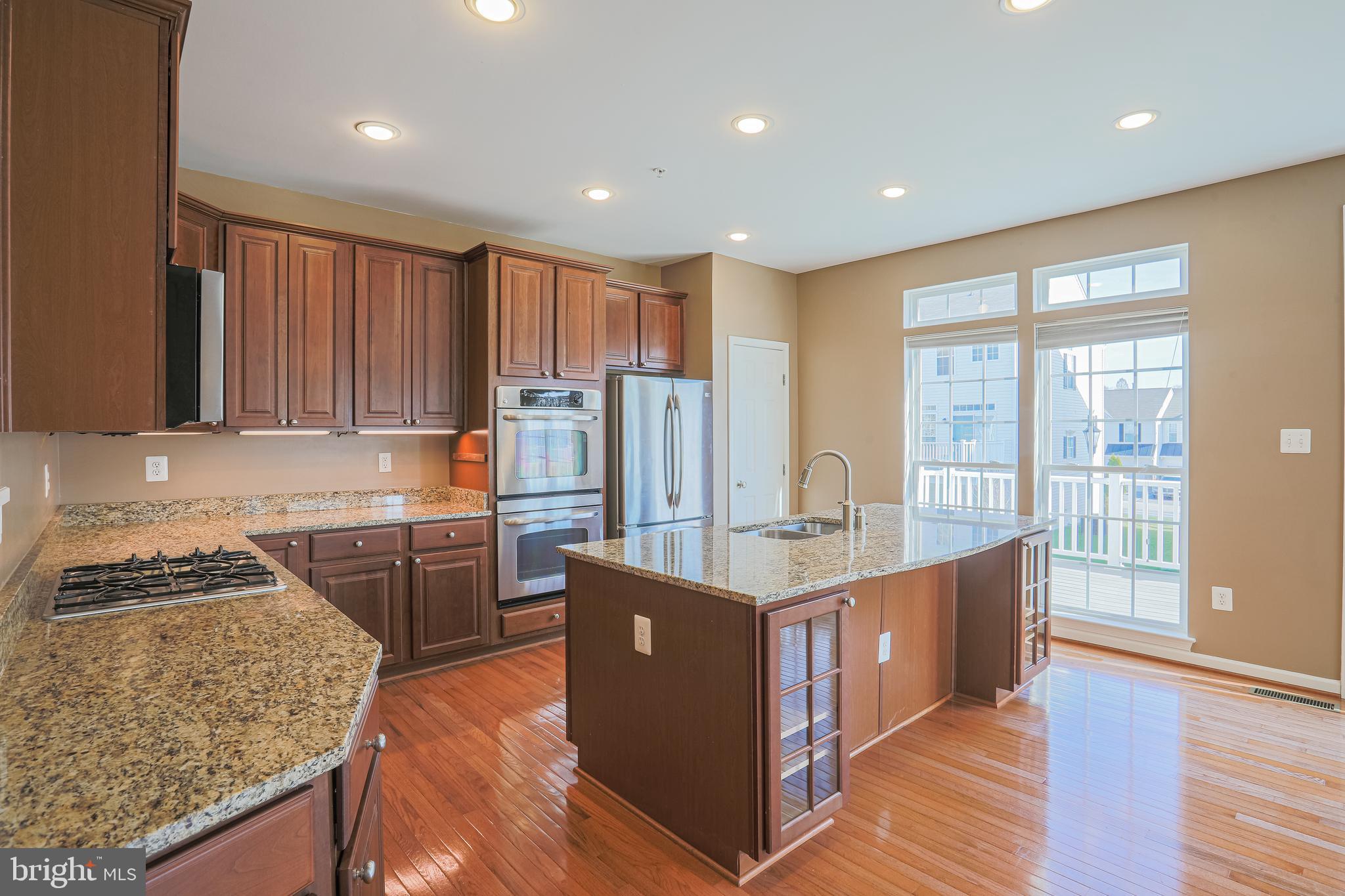 VILLAGES OF DORCHESTER - Residential Lease