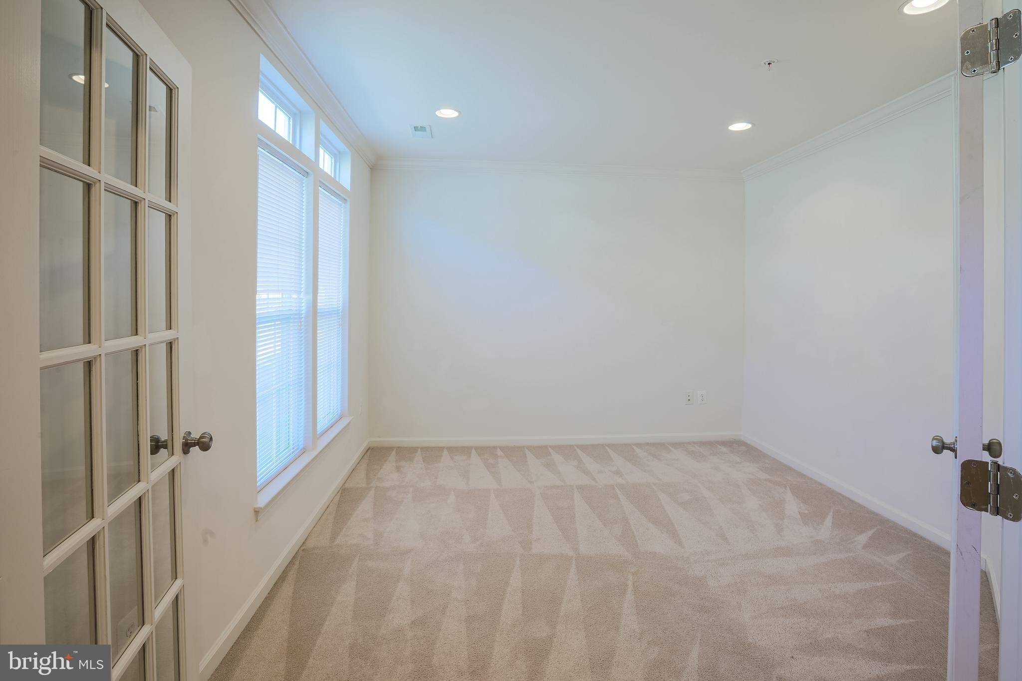 VILLAGES OF DORCHESTER - Residential Lease