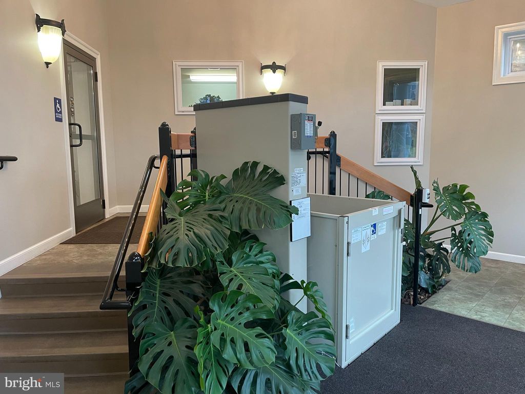 Photo of 700 Eden Road, LANCASTER, PA 17601 (MLS # PALA2061414)