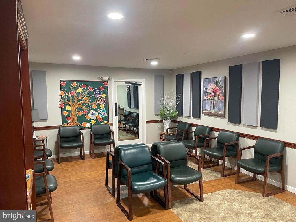 Photo of 700 Eden Road, LANCASTER, PA 17601 (MLS # PALA2061414)