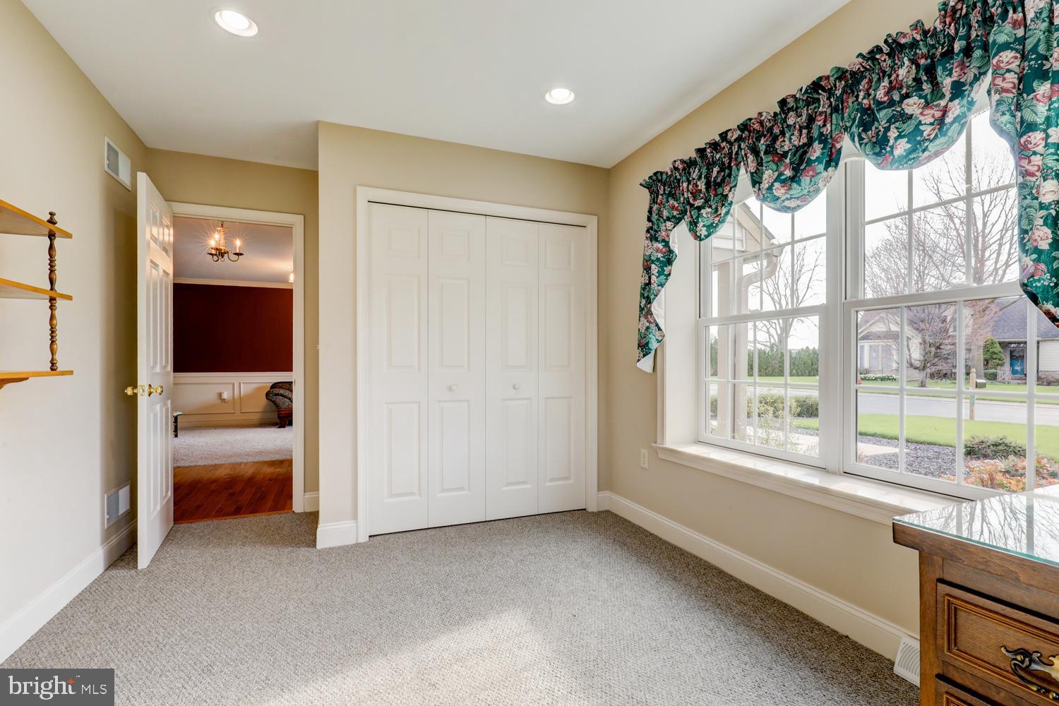 LEACOCK TWP - Residential