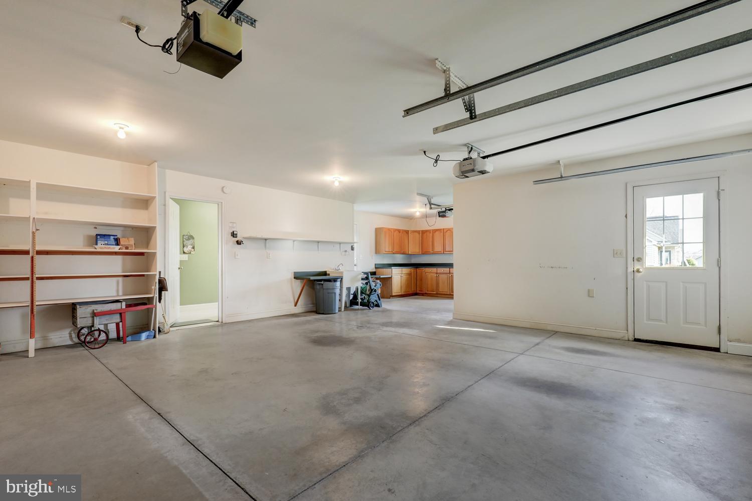 LEACOCK TWP - Residential