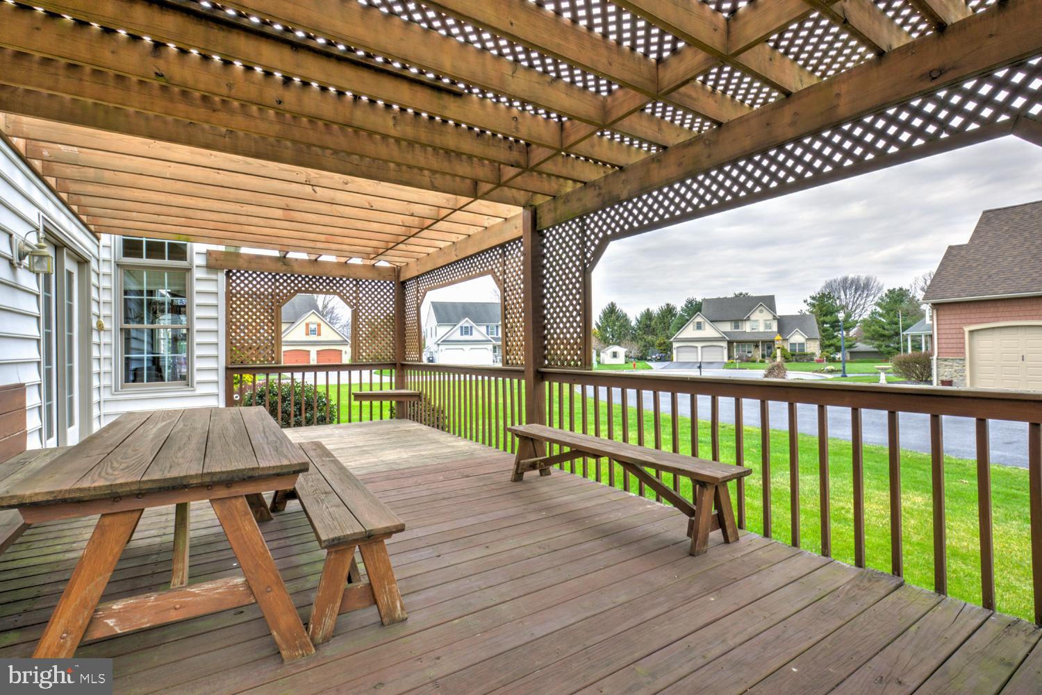 LEACOCK TWP - Residential