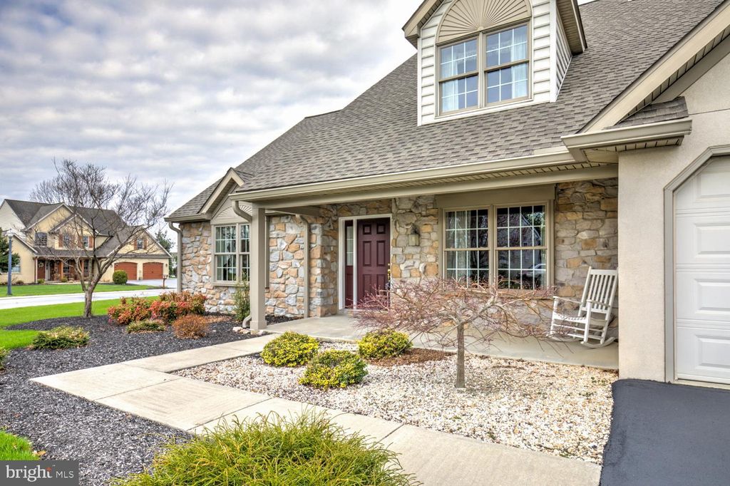 Photo of 12 Buckingham Lane, GORDONVILLE, PA 17529 (MLS # PALA2085460)