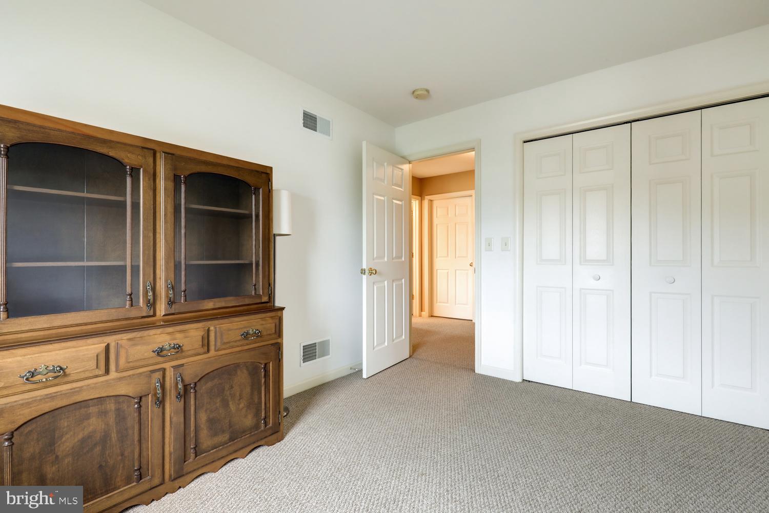 LEACOCK TWP - Residential