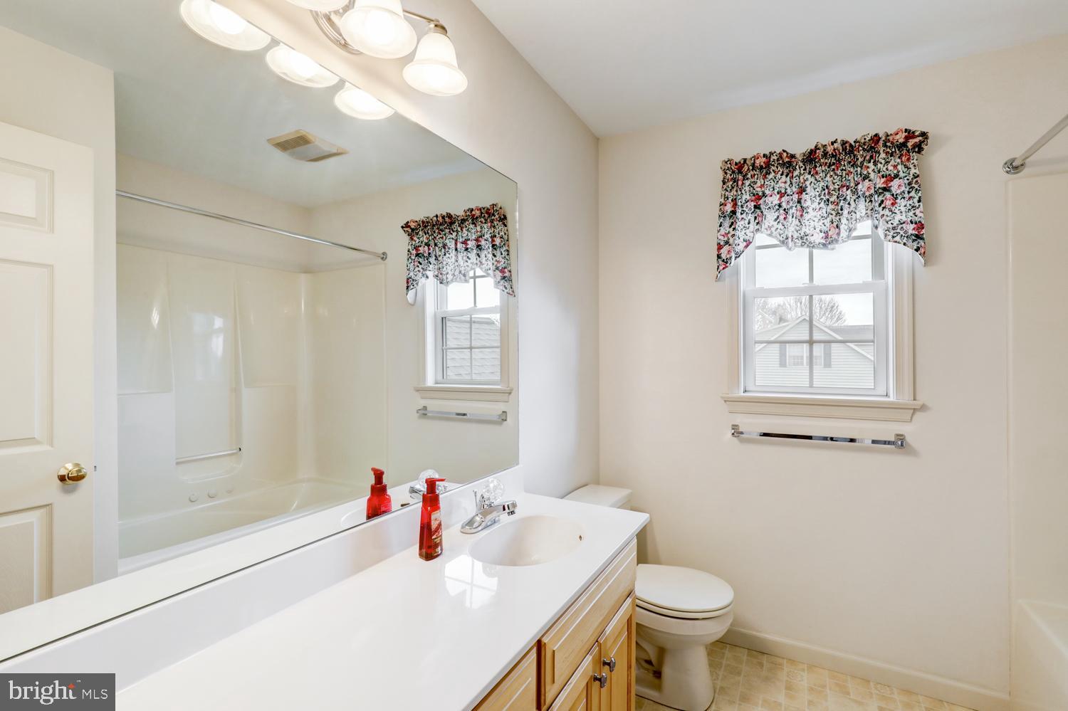 LEACOCK TWP - Residential