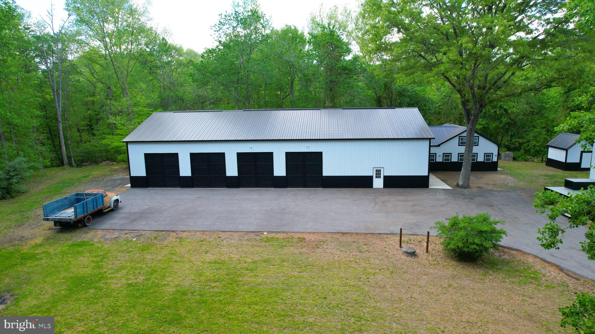 8067 CROOM ROAD
