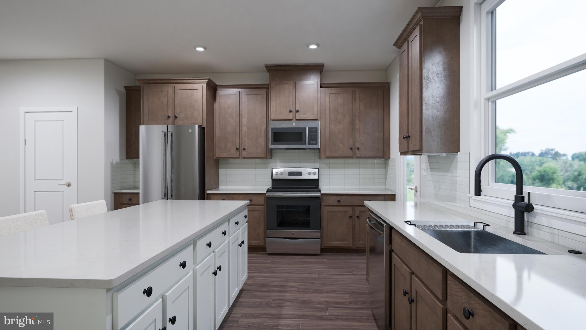 8673 ANDERSON AVENUE