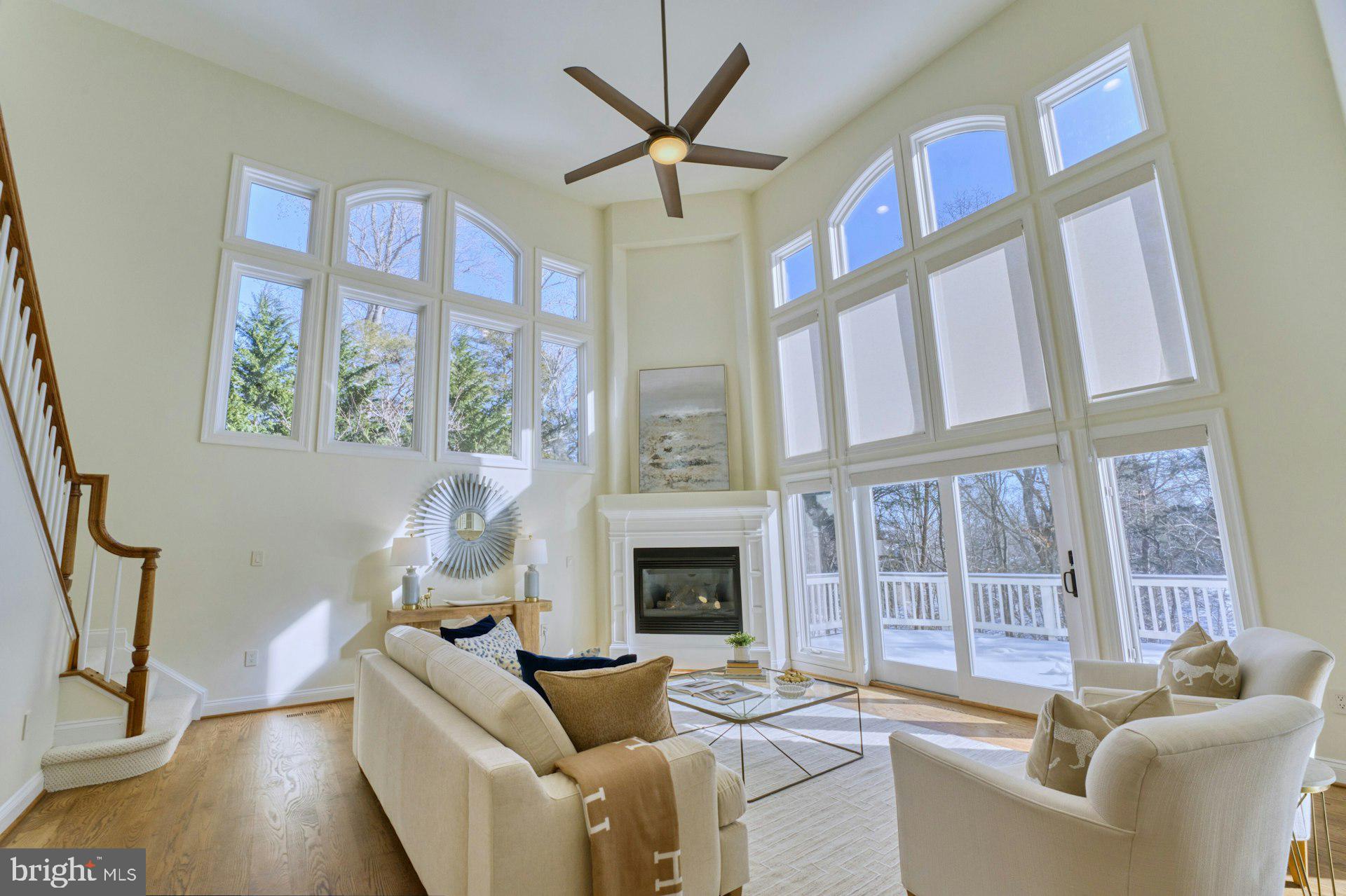 RIVER CREEK - Residential