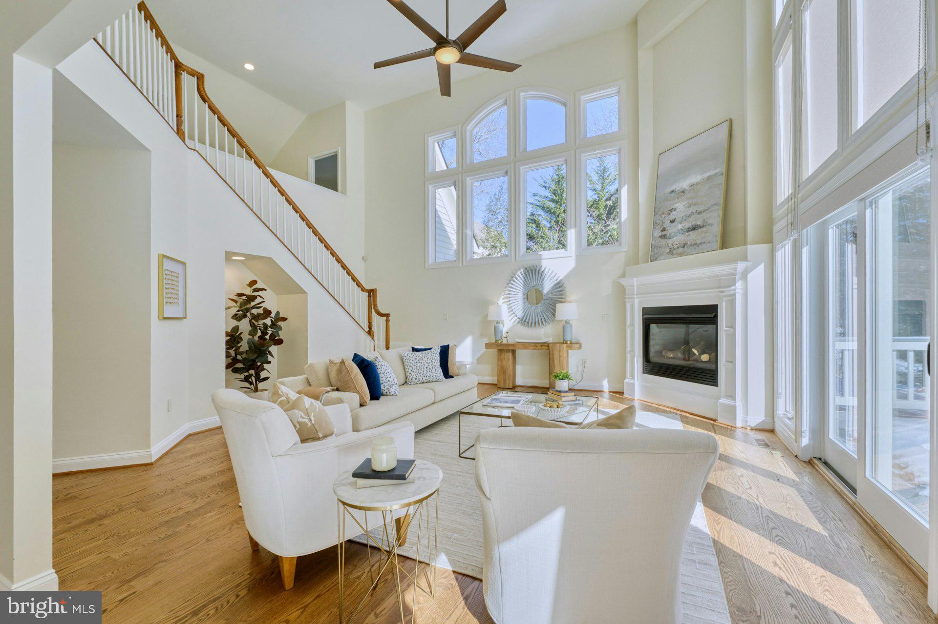 RIVER CREEK - Residential