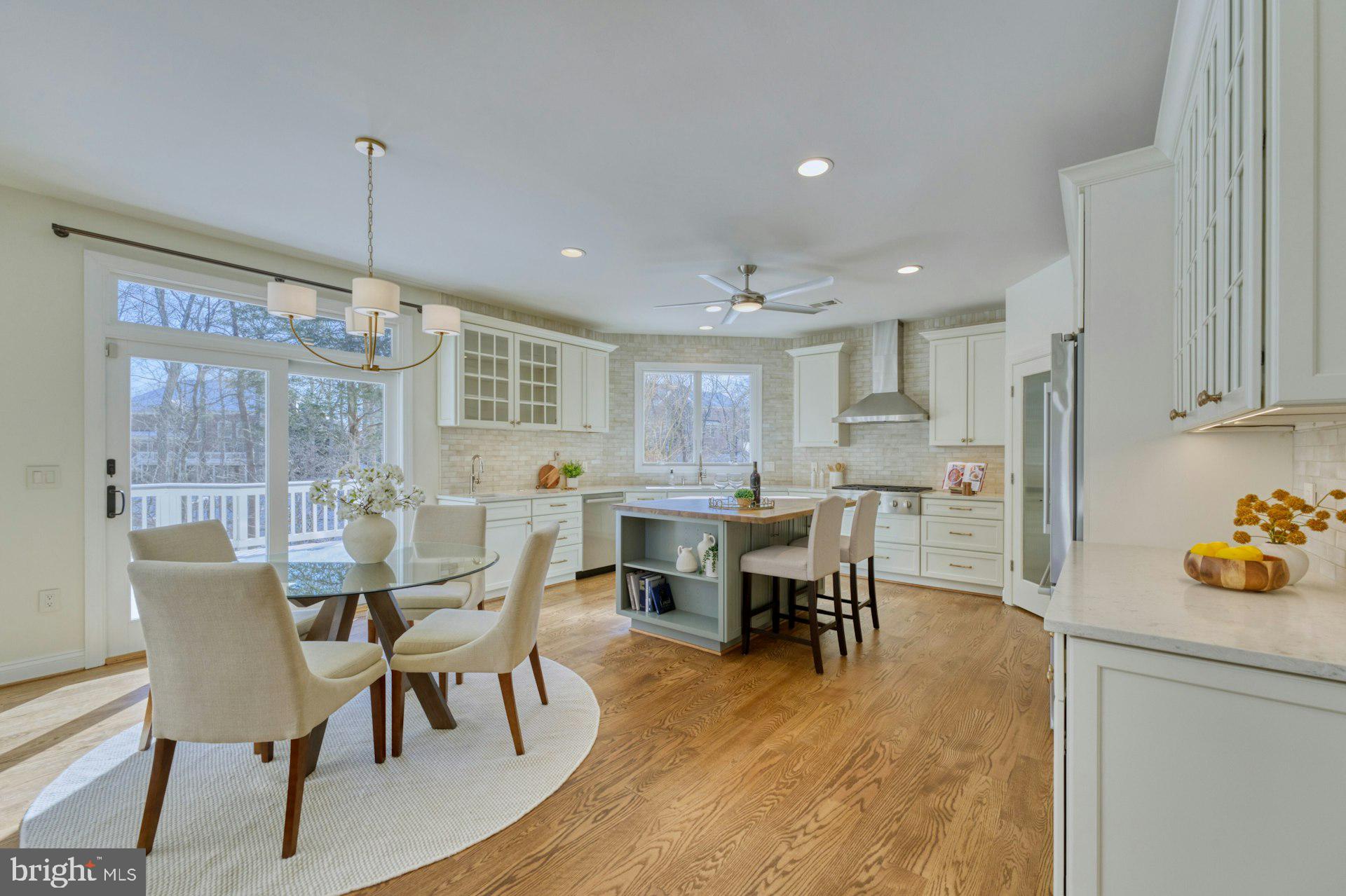 RIVER CREEK - Residential