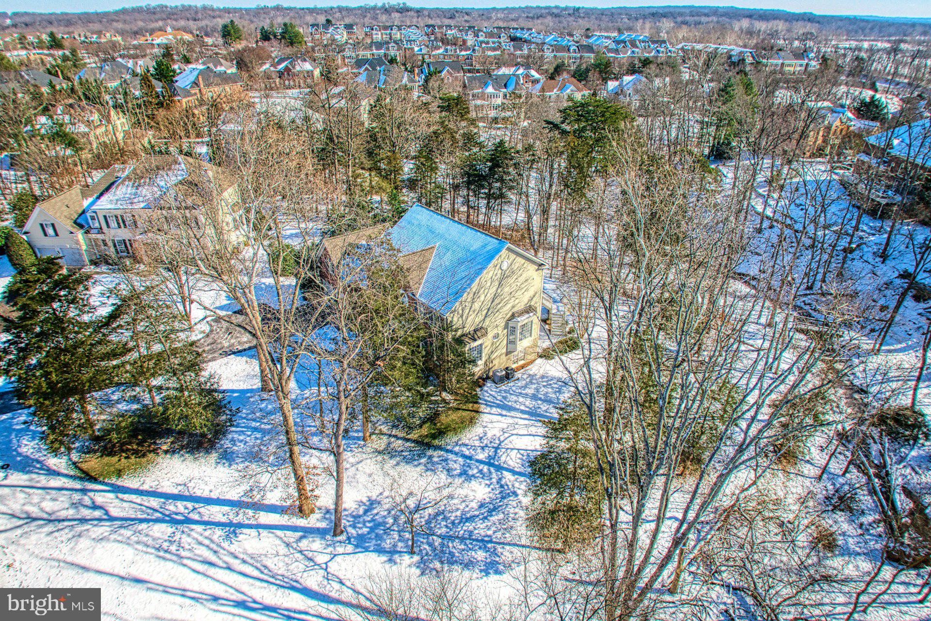 RIVER CREEK - Residential