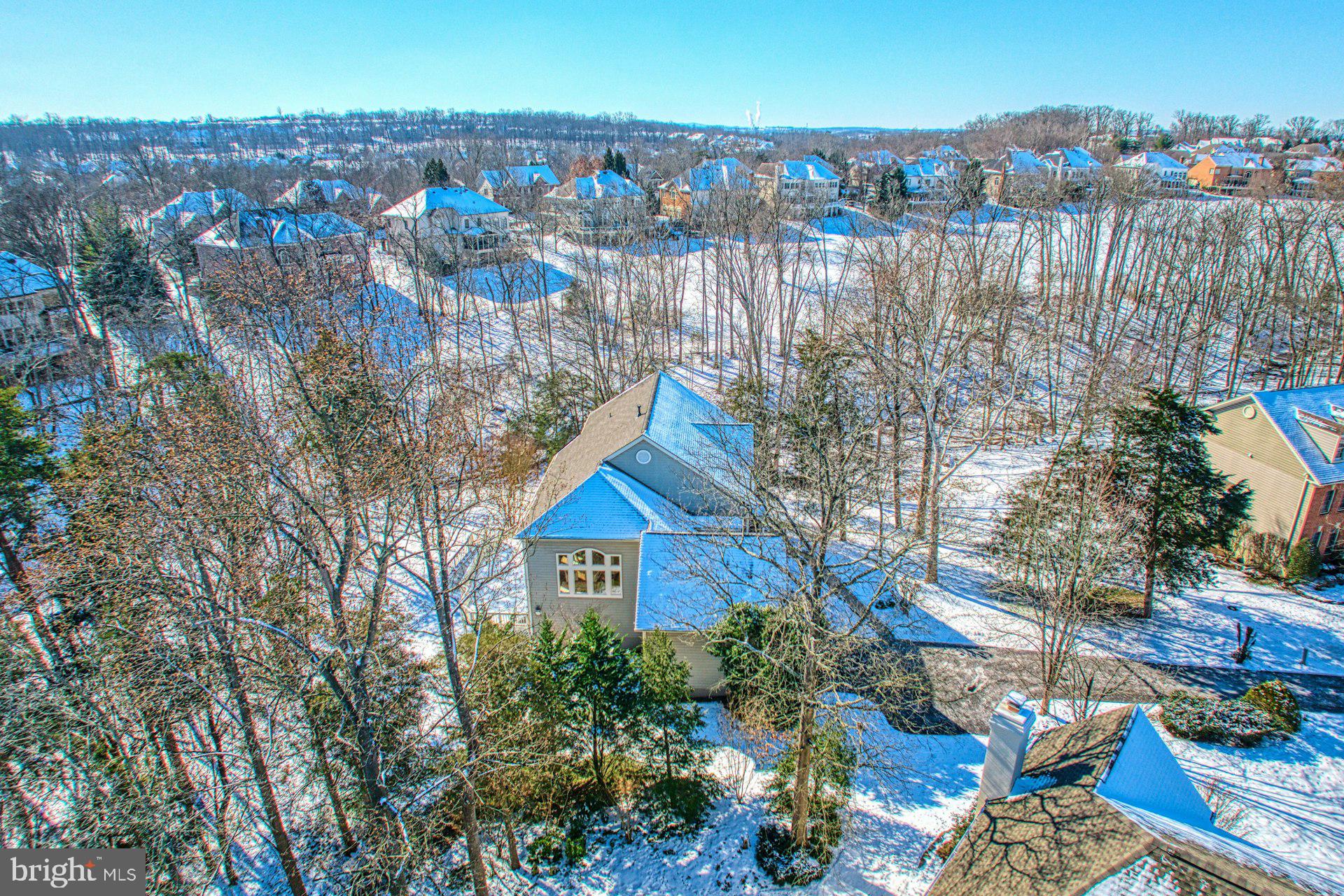 RIVER CREEK - Residential