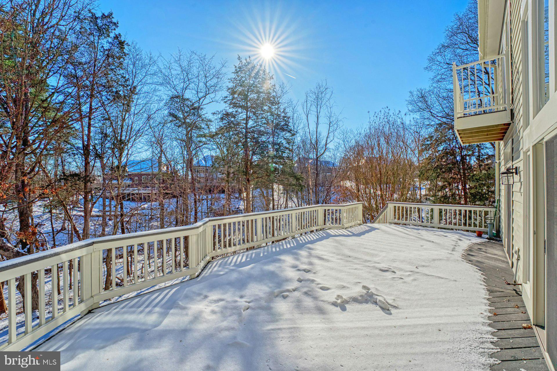 RIVER CREEK - Residential