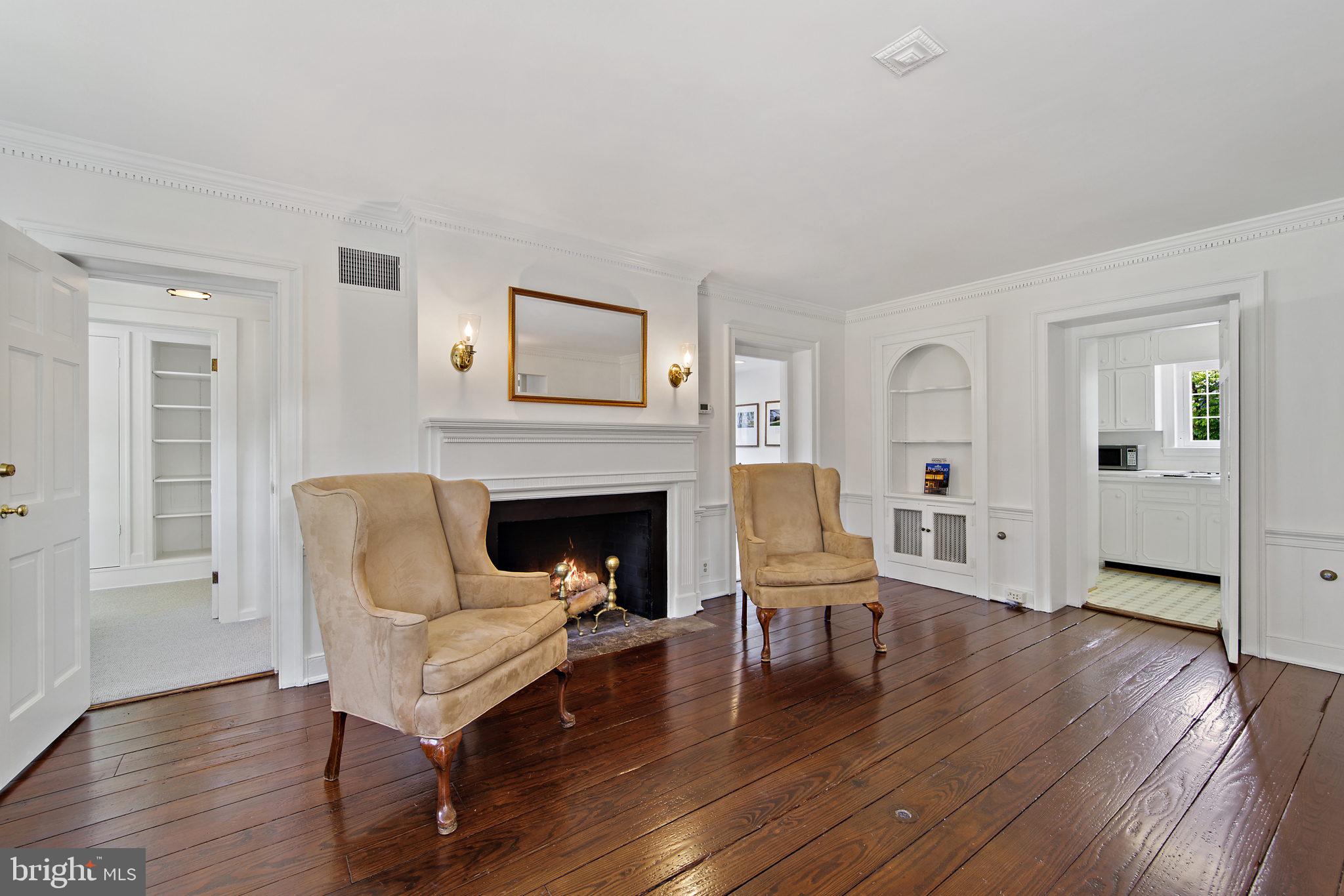 MIDDLEBURG - Residential