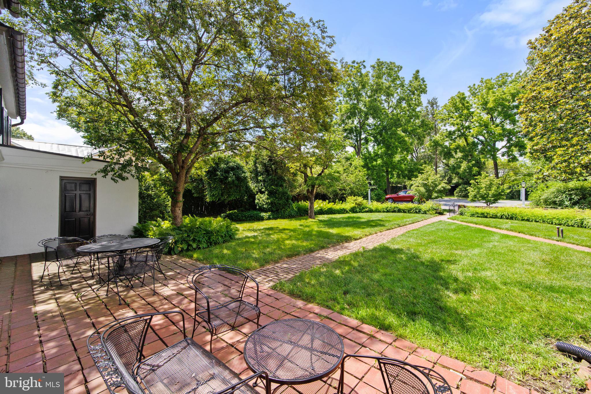 MIDDLEBURG - Residential