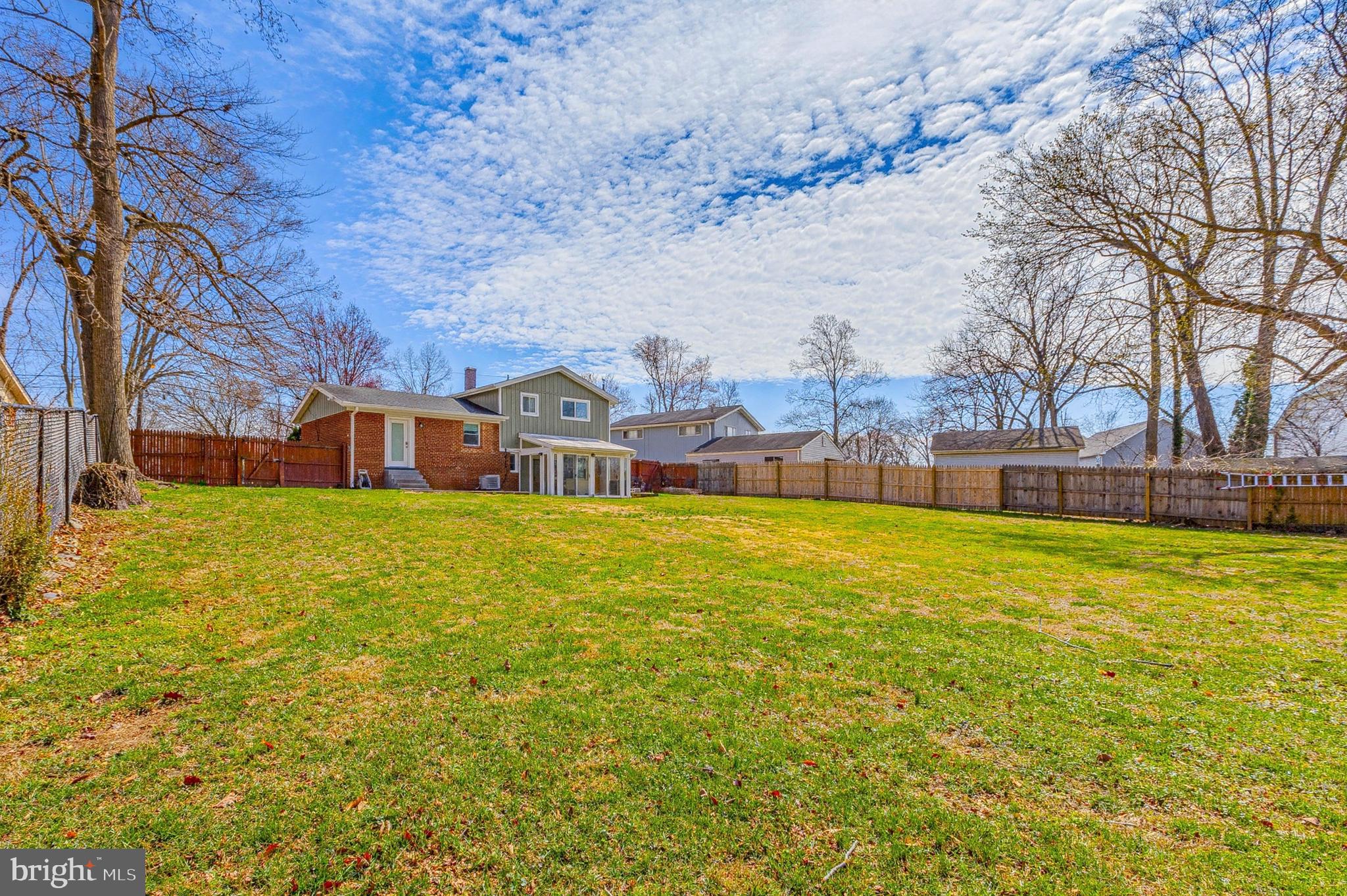 ASPEN KNOLLS - Residential