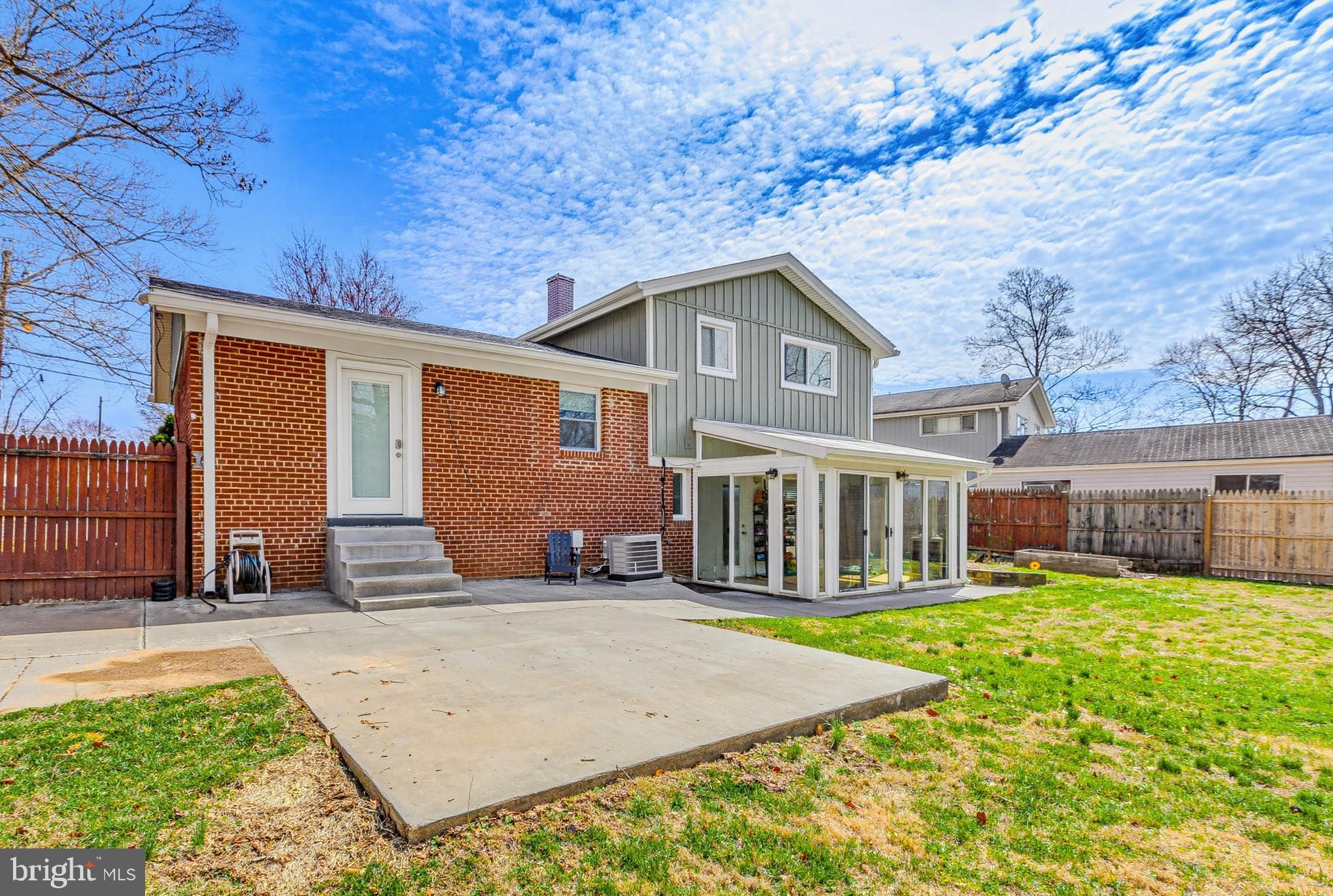 ASPEN KNOLLS - Residential