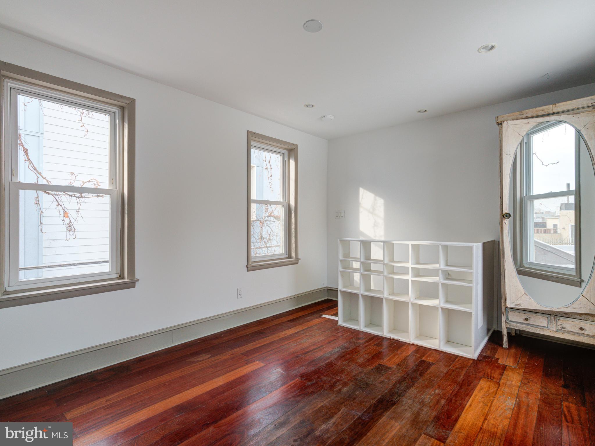 NORTHERN LIBERTIES - Residential Lease