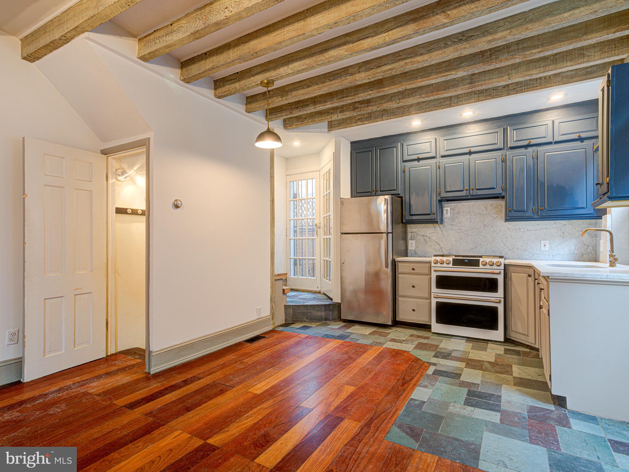 NORTHERN LIBERTIES - Residential Lease