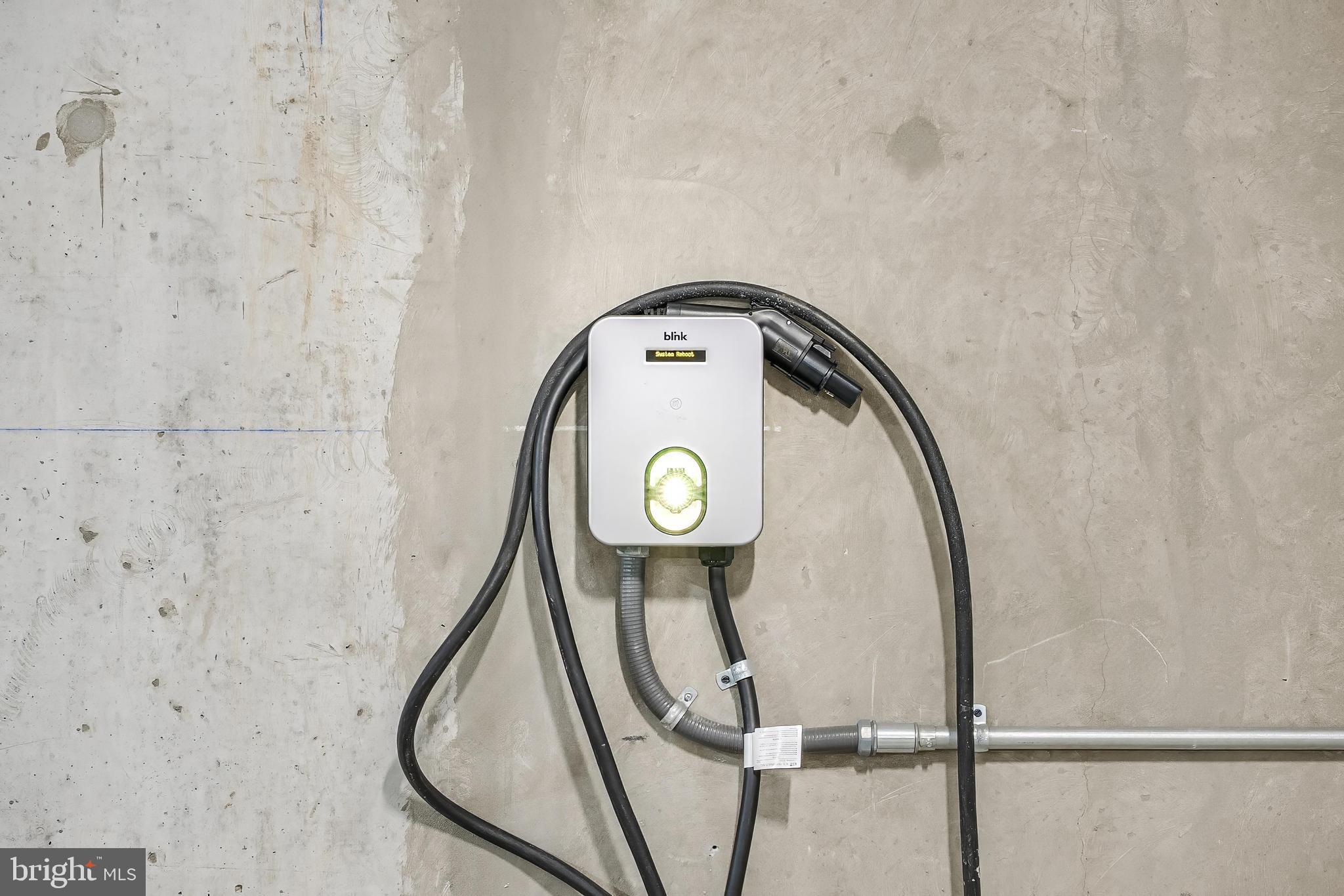 TYSONS CORNER - Residential