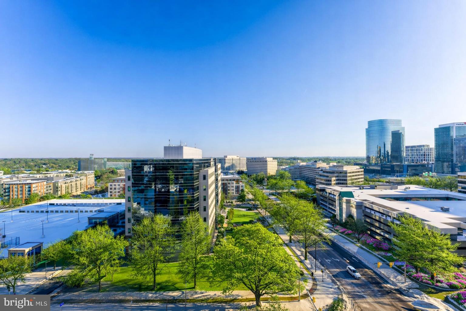 TYSONS CORNER - Residential