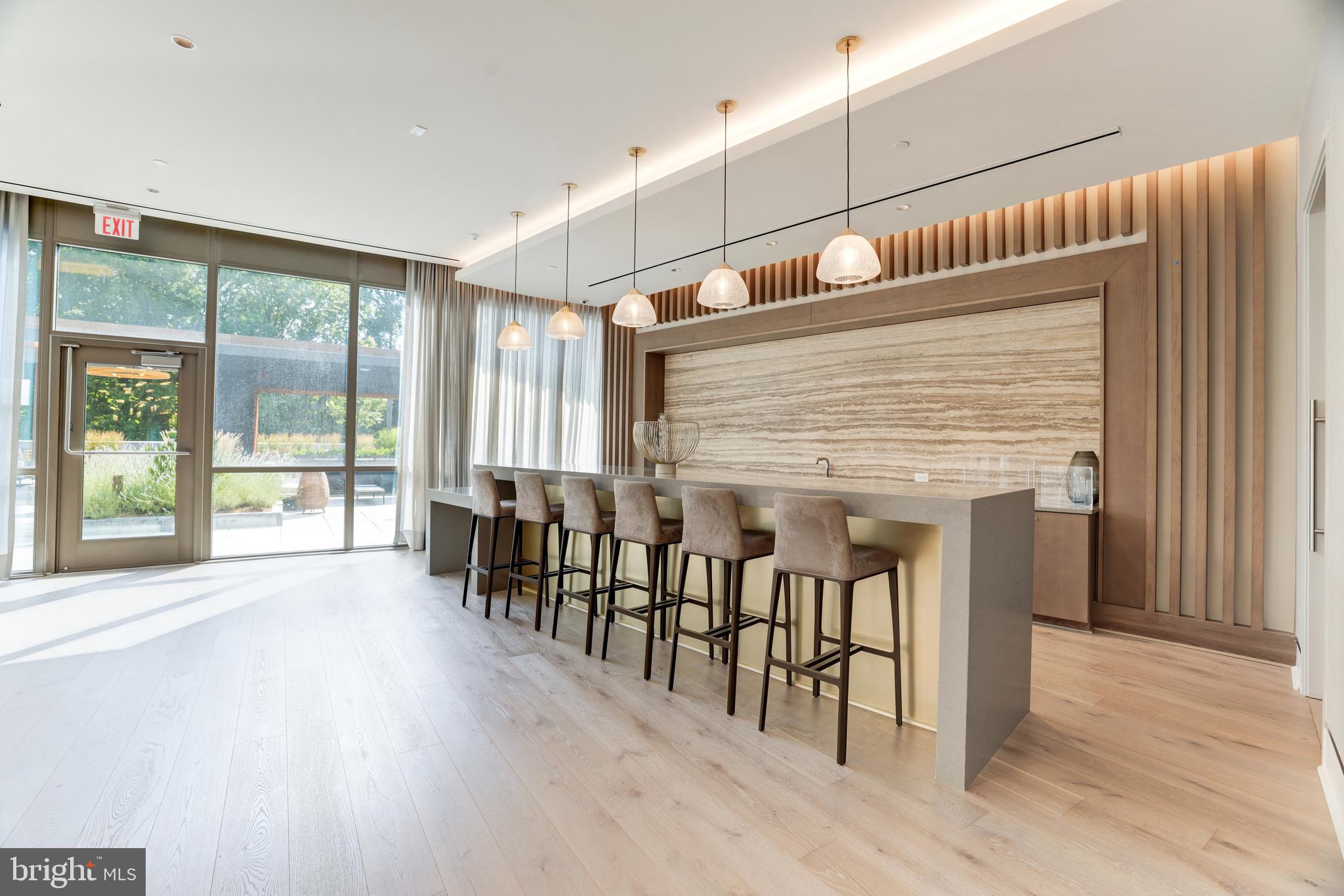 TYSONS CORNER - Residential