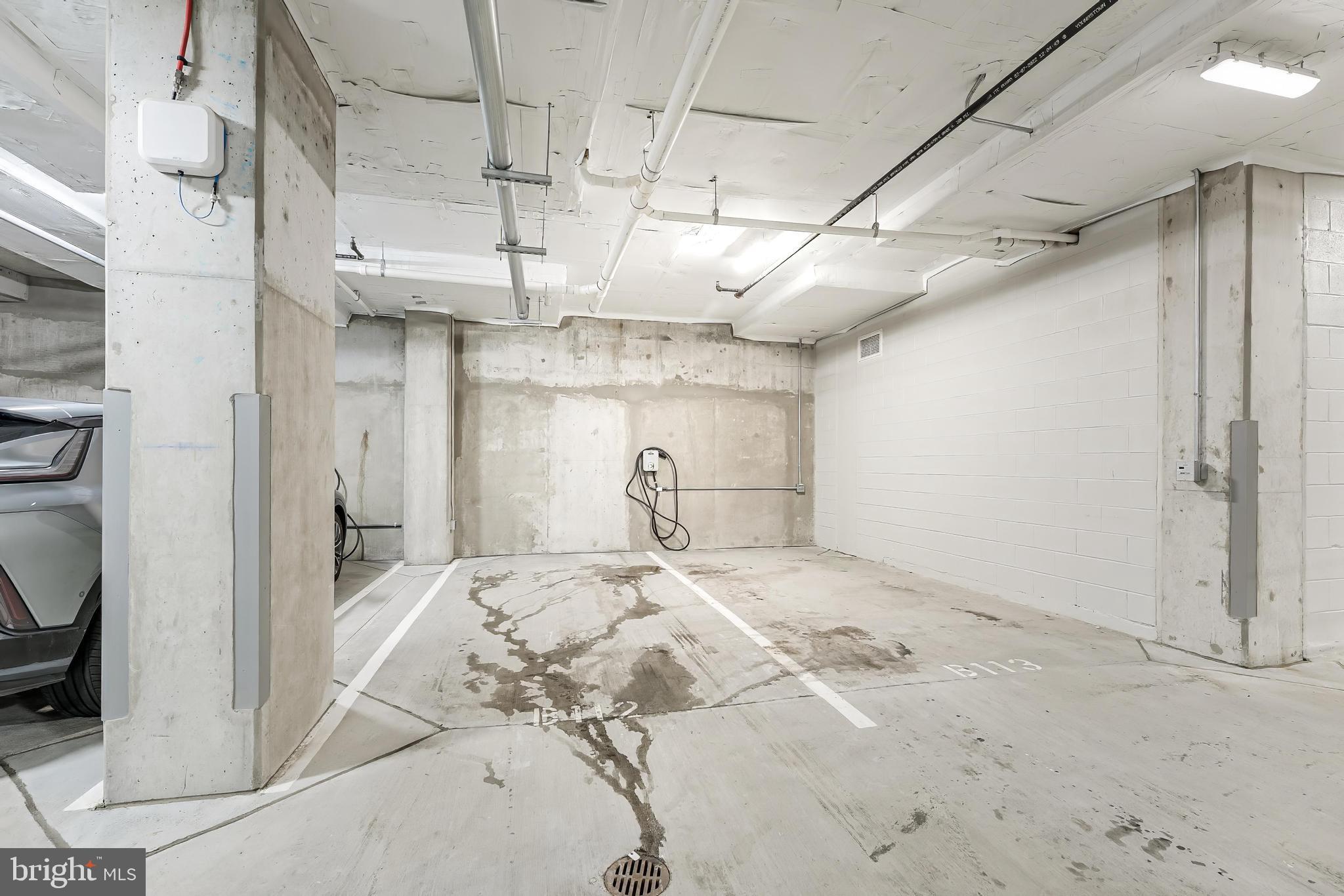 TYSONS CORNER - Residential