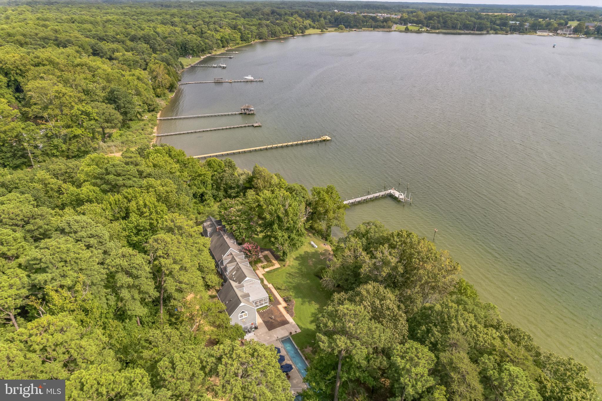 SNOW HILL MANOR - Residential