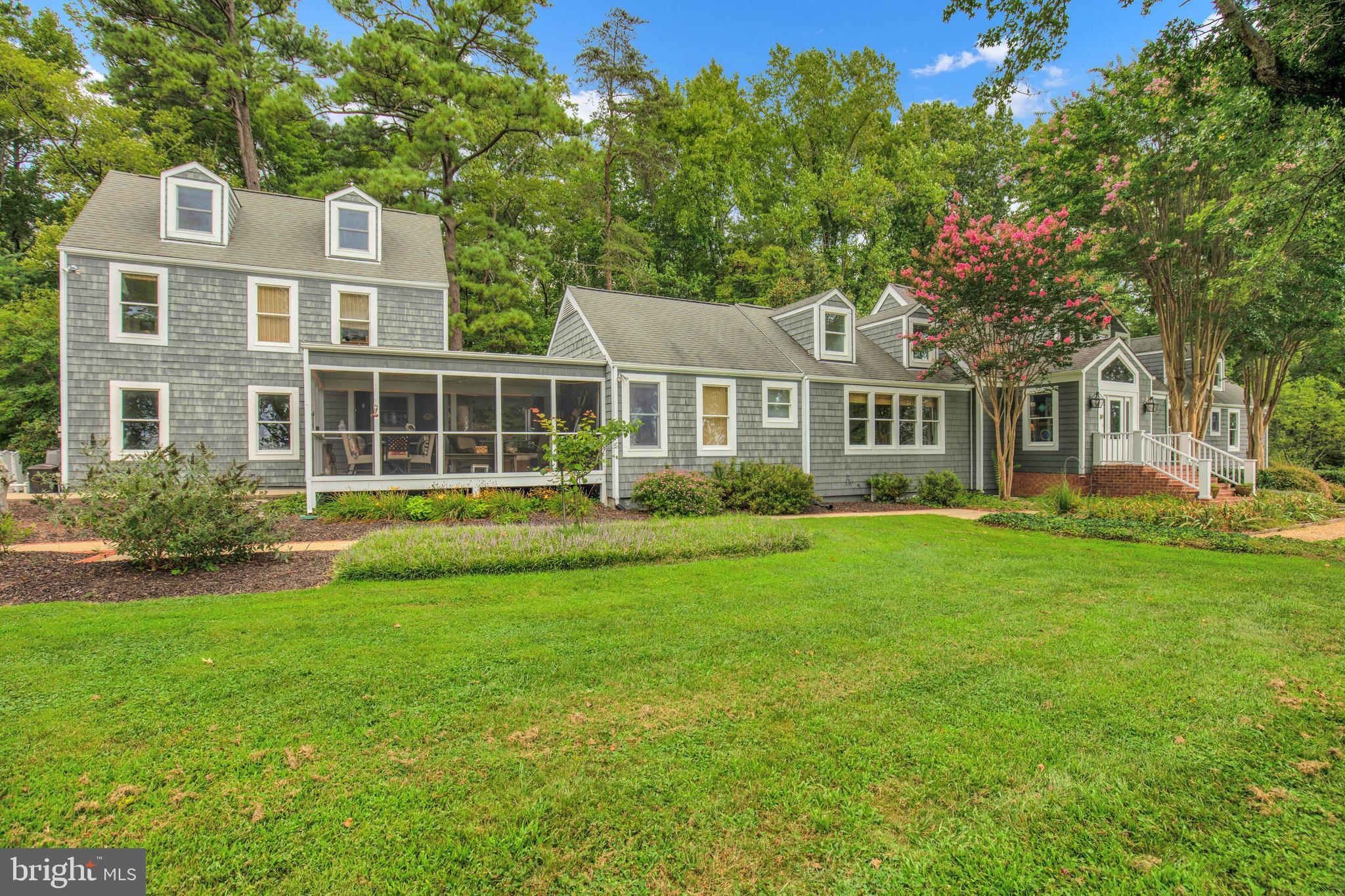 SNOW HILL MANOR - Residential