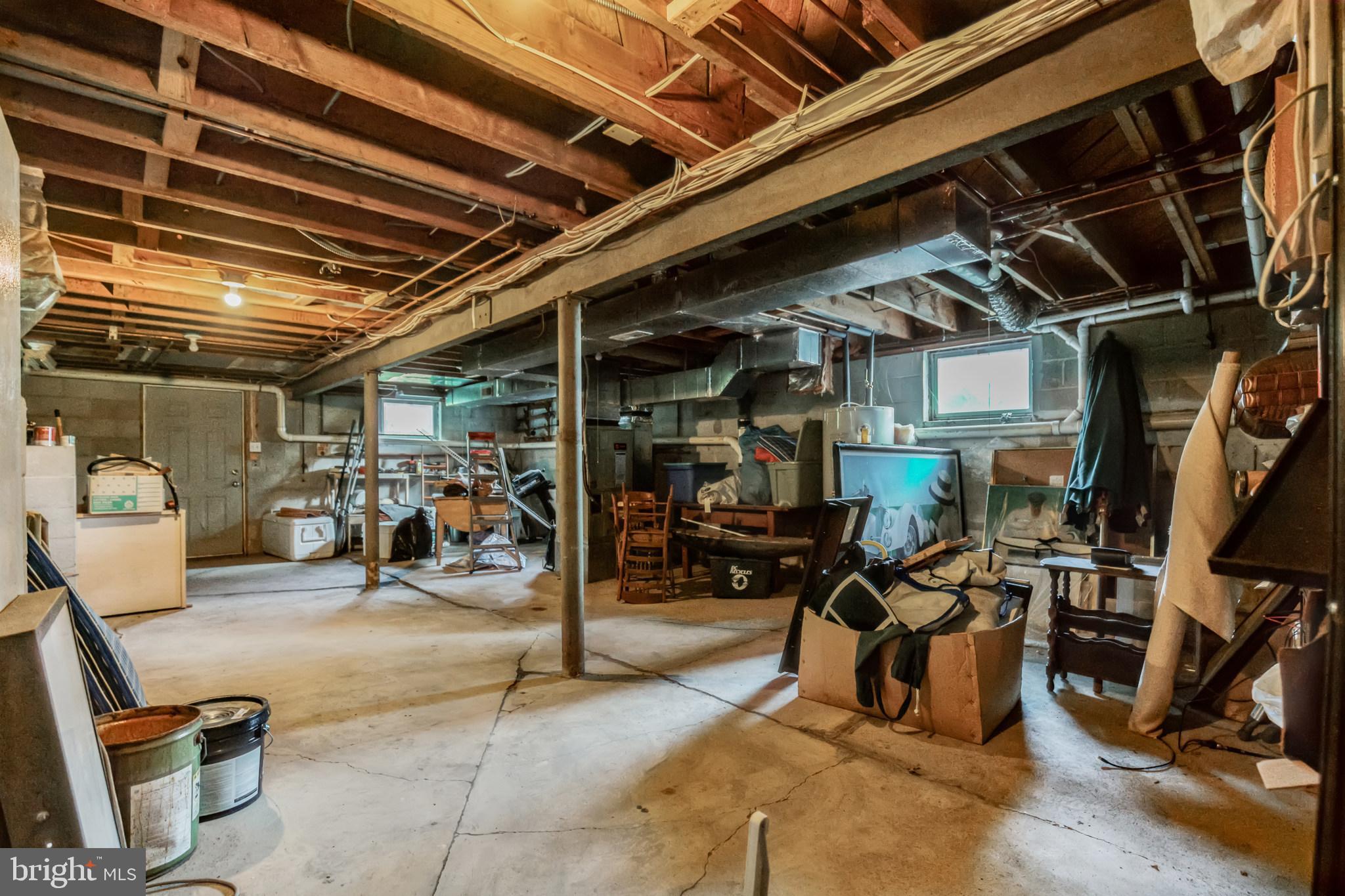 SNOW HILL MANOR - Residential