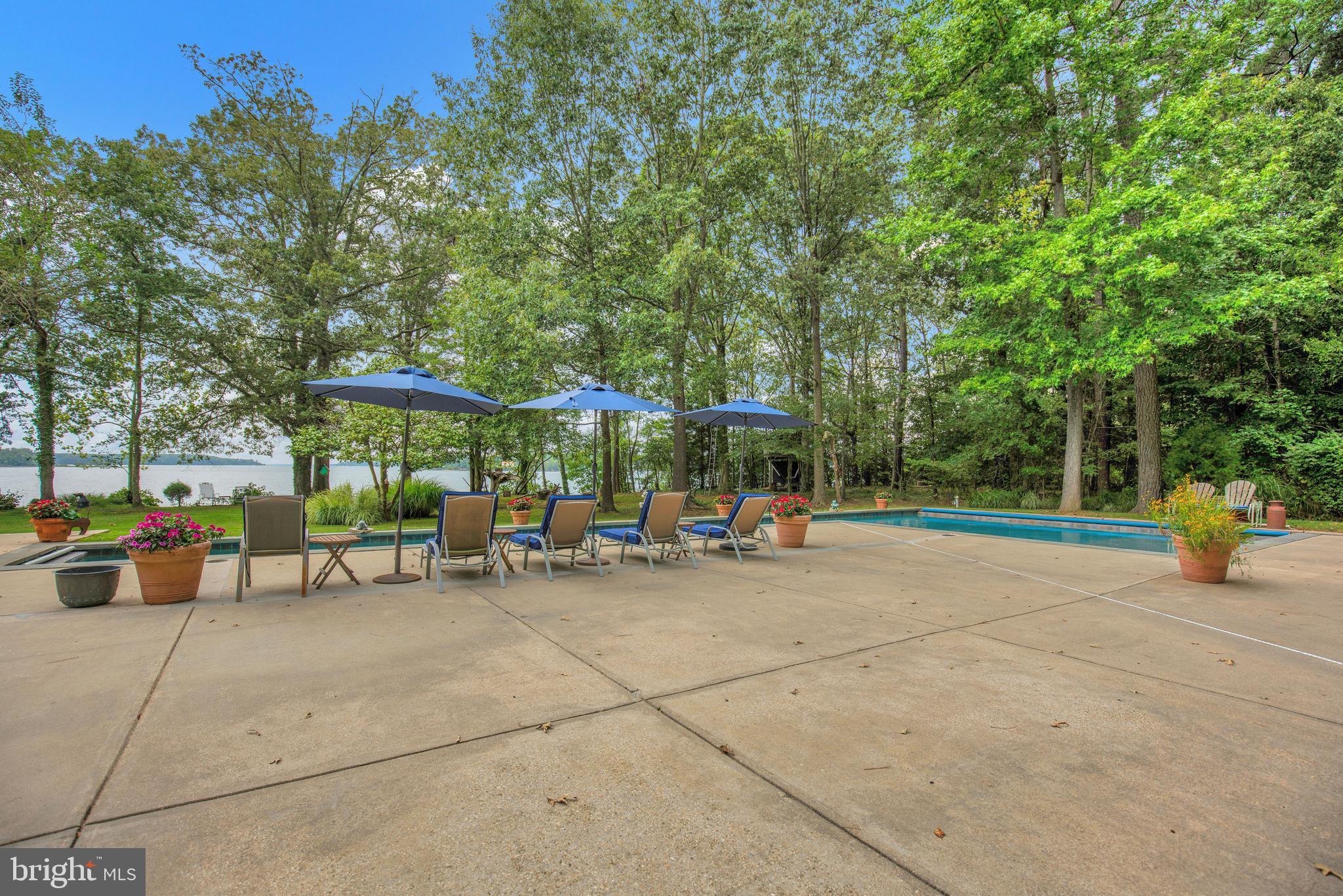 SNOW HILL MANOR - Residential