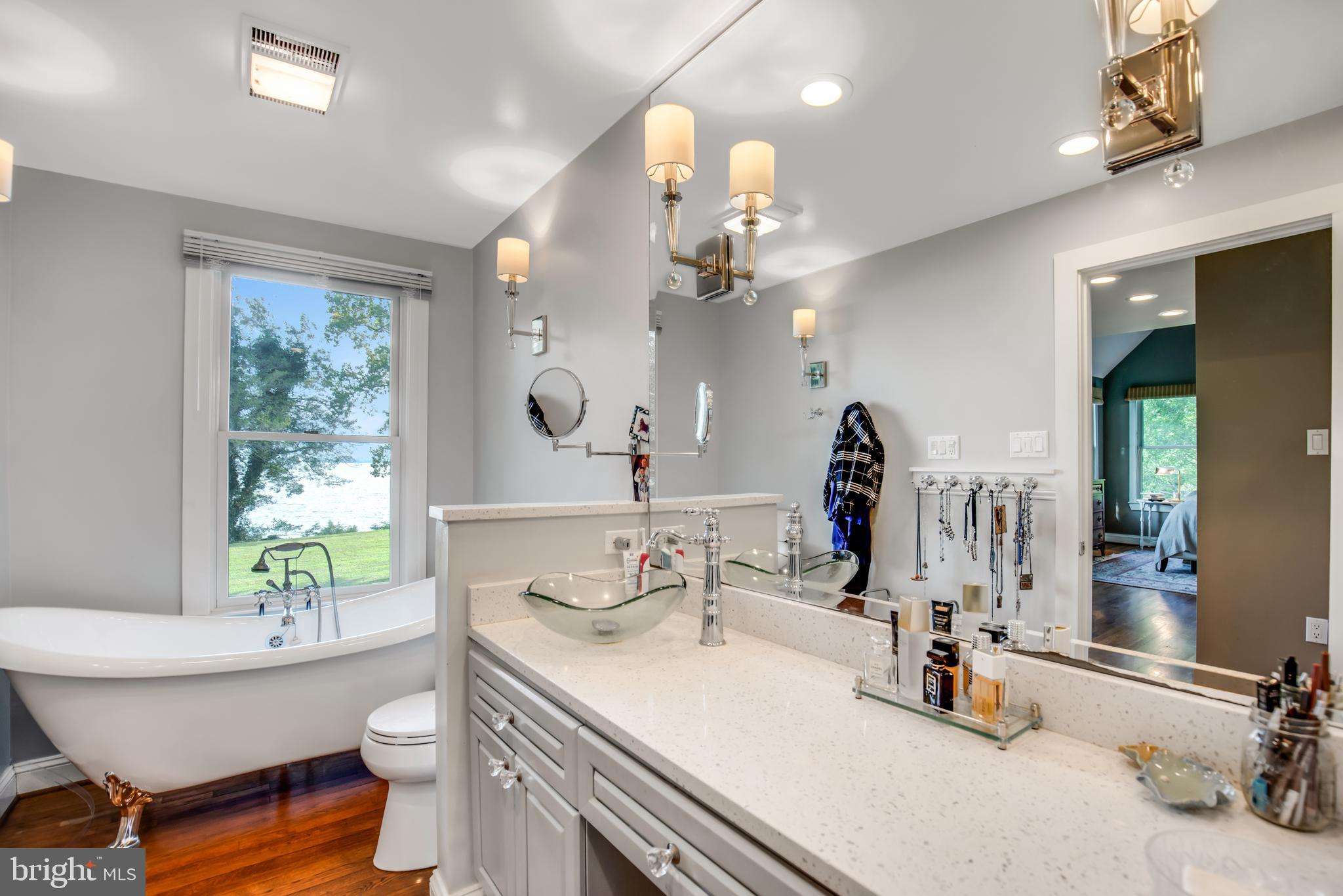 SNOW HILL MANOR - Residential