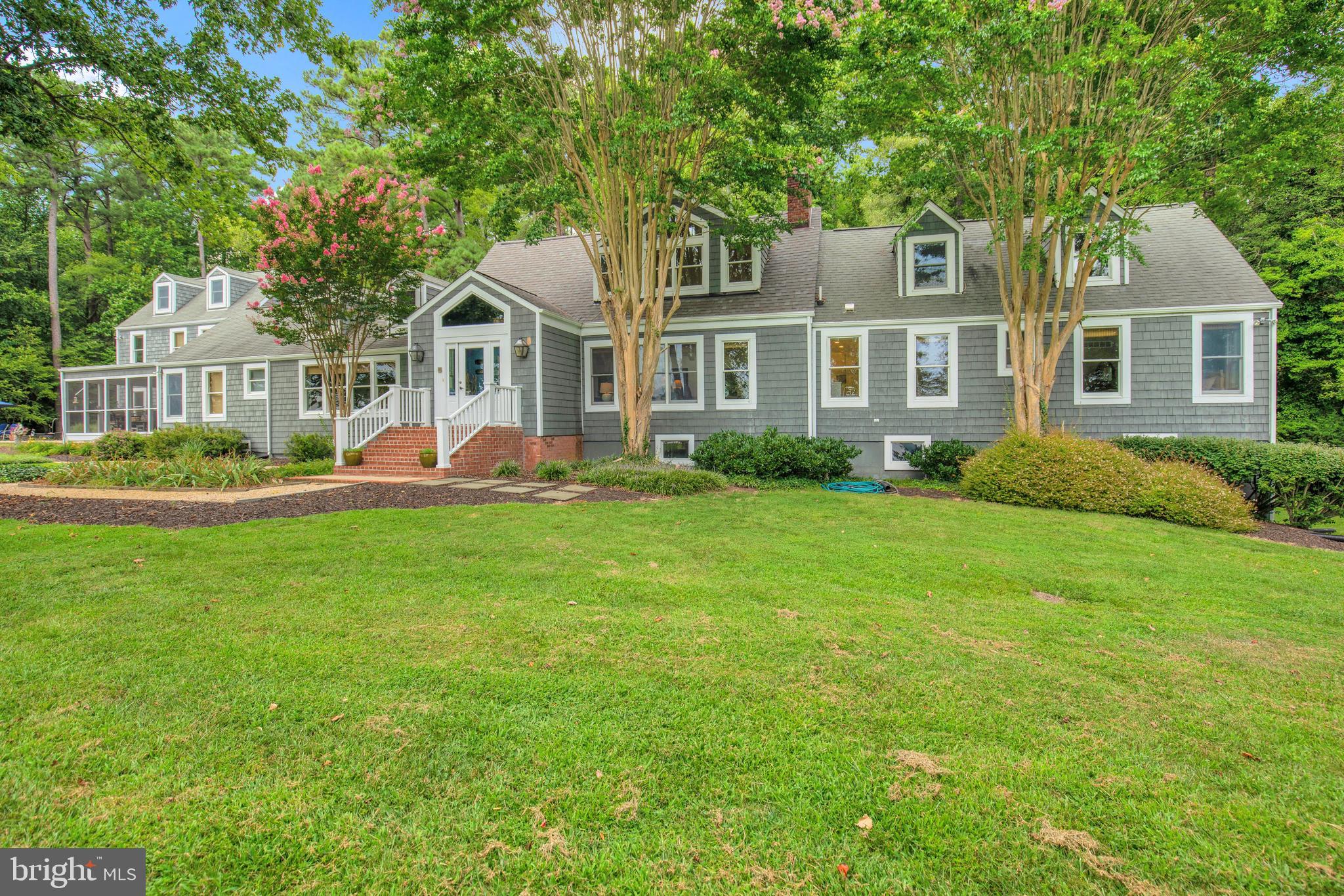 SNOW HILL MANOR - Residential