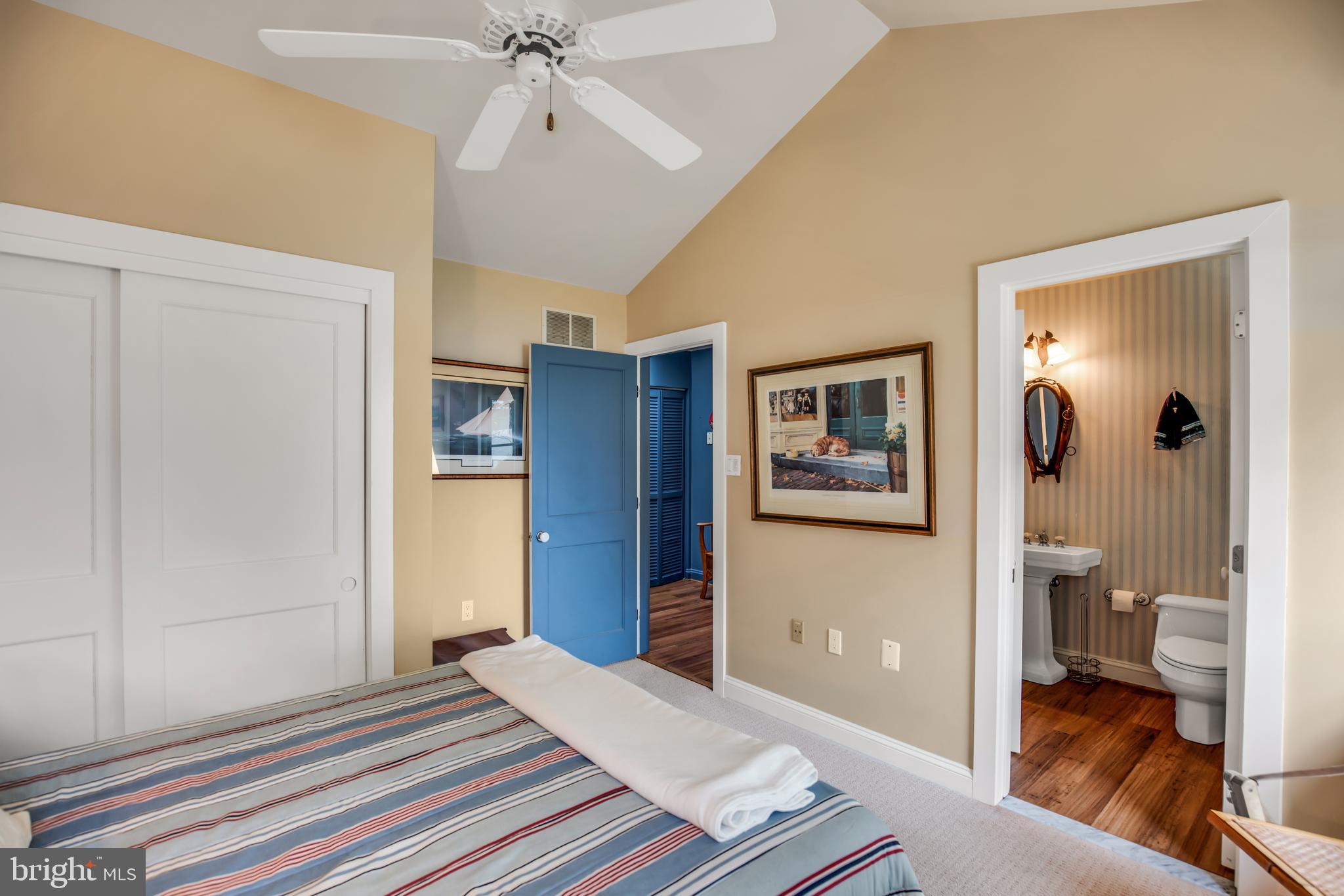 SNOW HILL MANOR - Residential