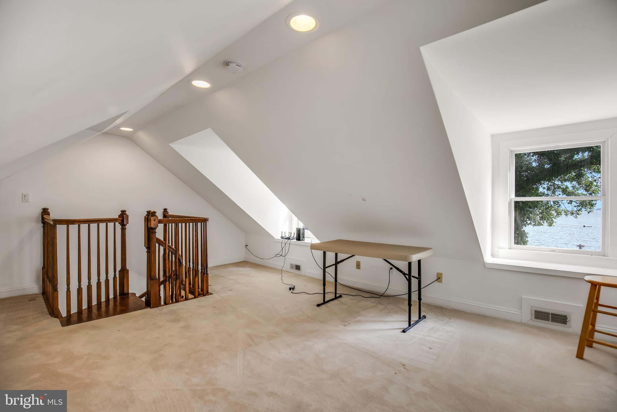 SNOW HILL MANOR - Residential