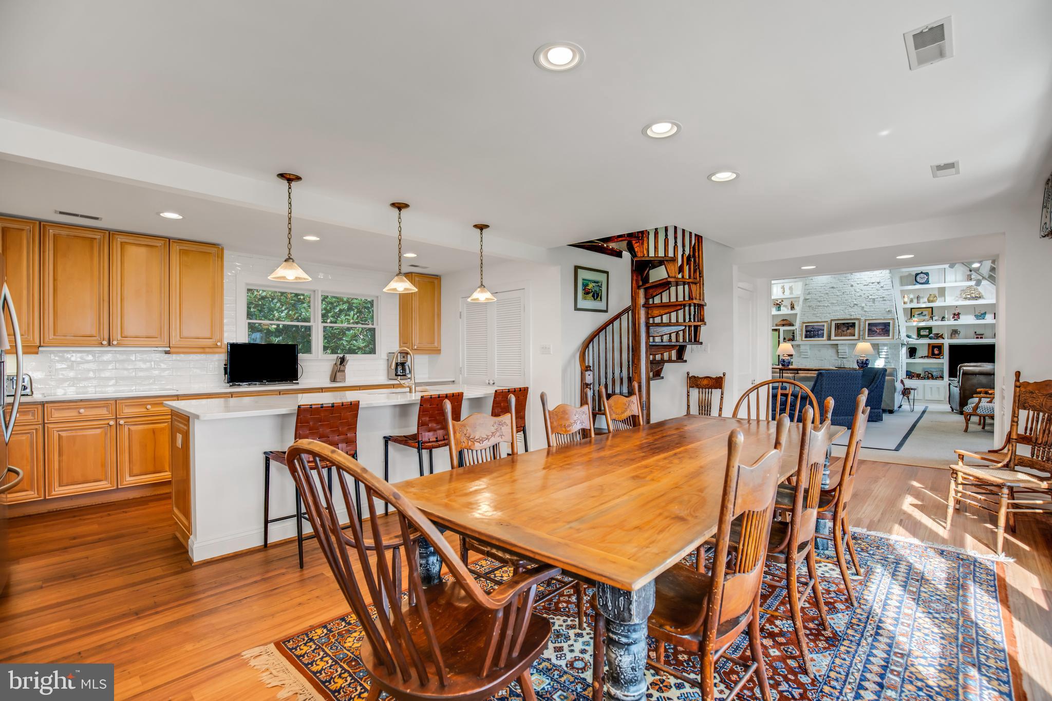 SNOW HILL MANOR - Residential